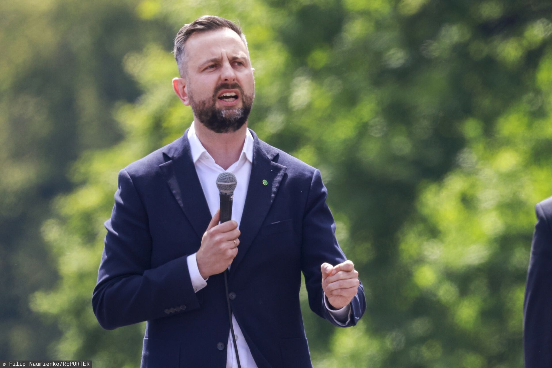 Szef MON w USA: Polska nie zasługuje na takiego prezydenta