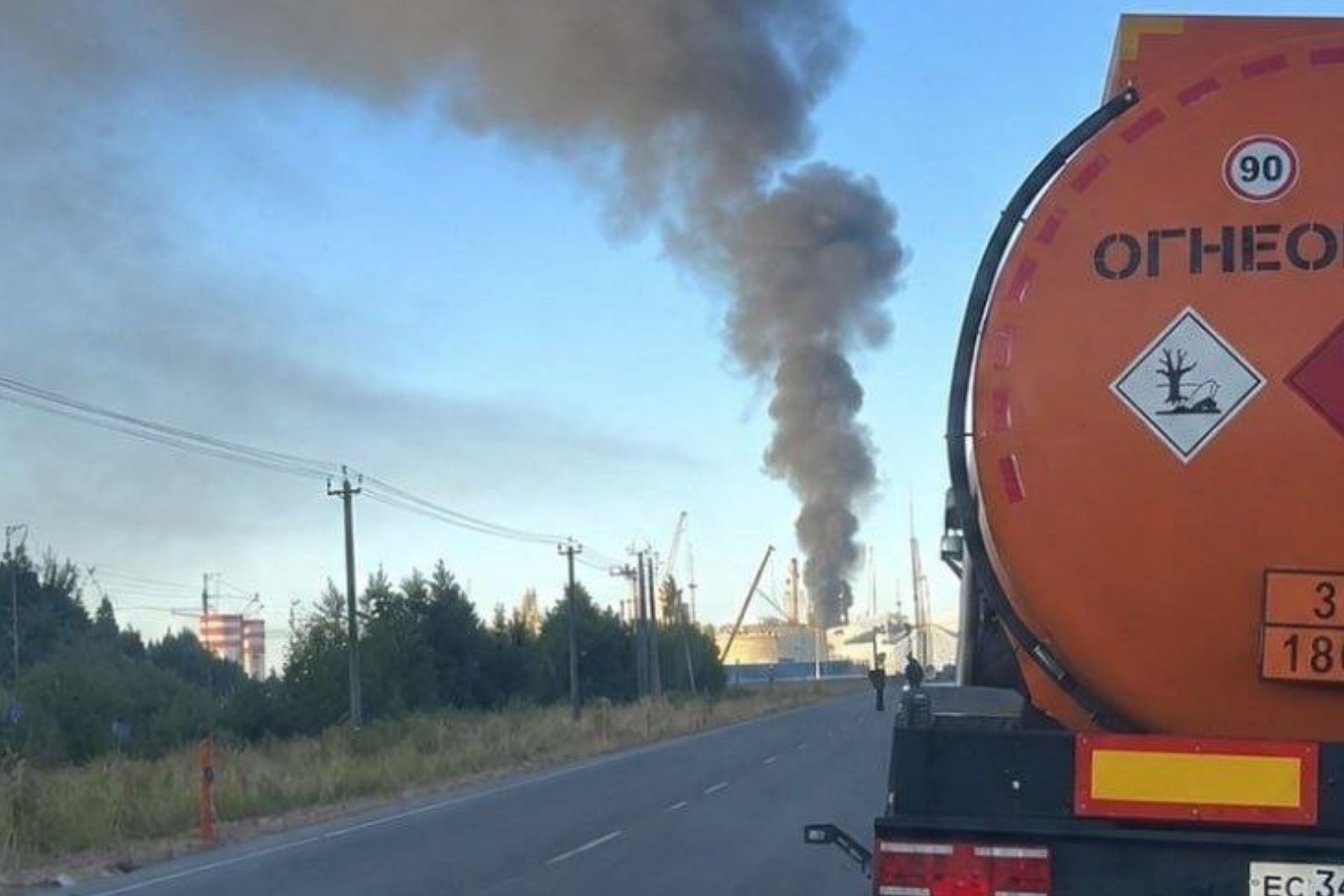 Pożar w porcie naftowym. Ukraińcy uderzyli nad Bałtykiem