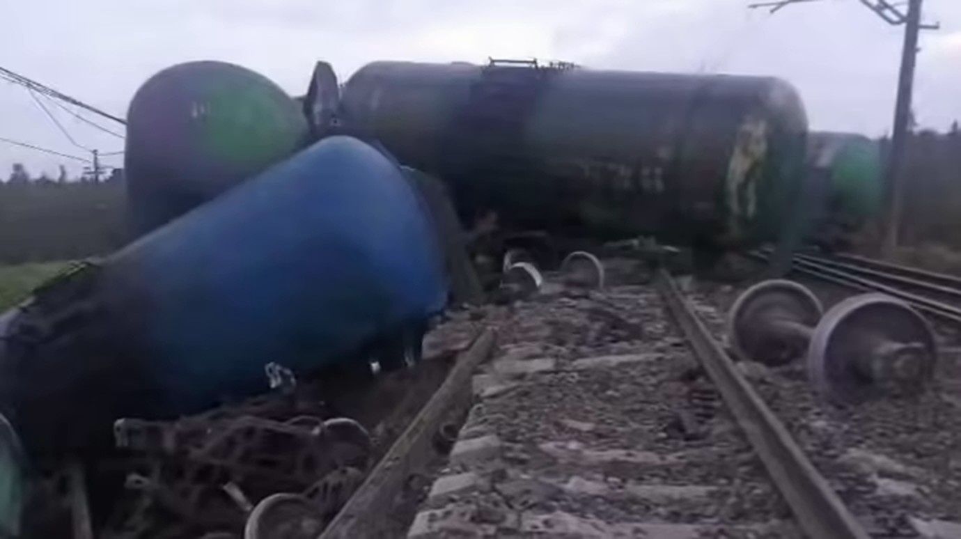 Cios w rosyjską logistykę. Zniszczone cysterny z paliwem