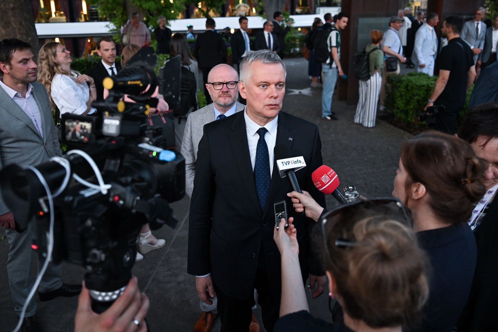 Siemoniak z apelem do innych krajów. "Prosimy, żeby od tego odstąpili"
