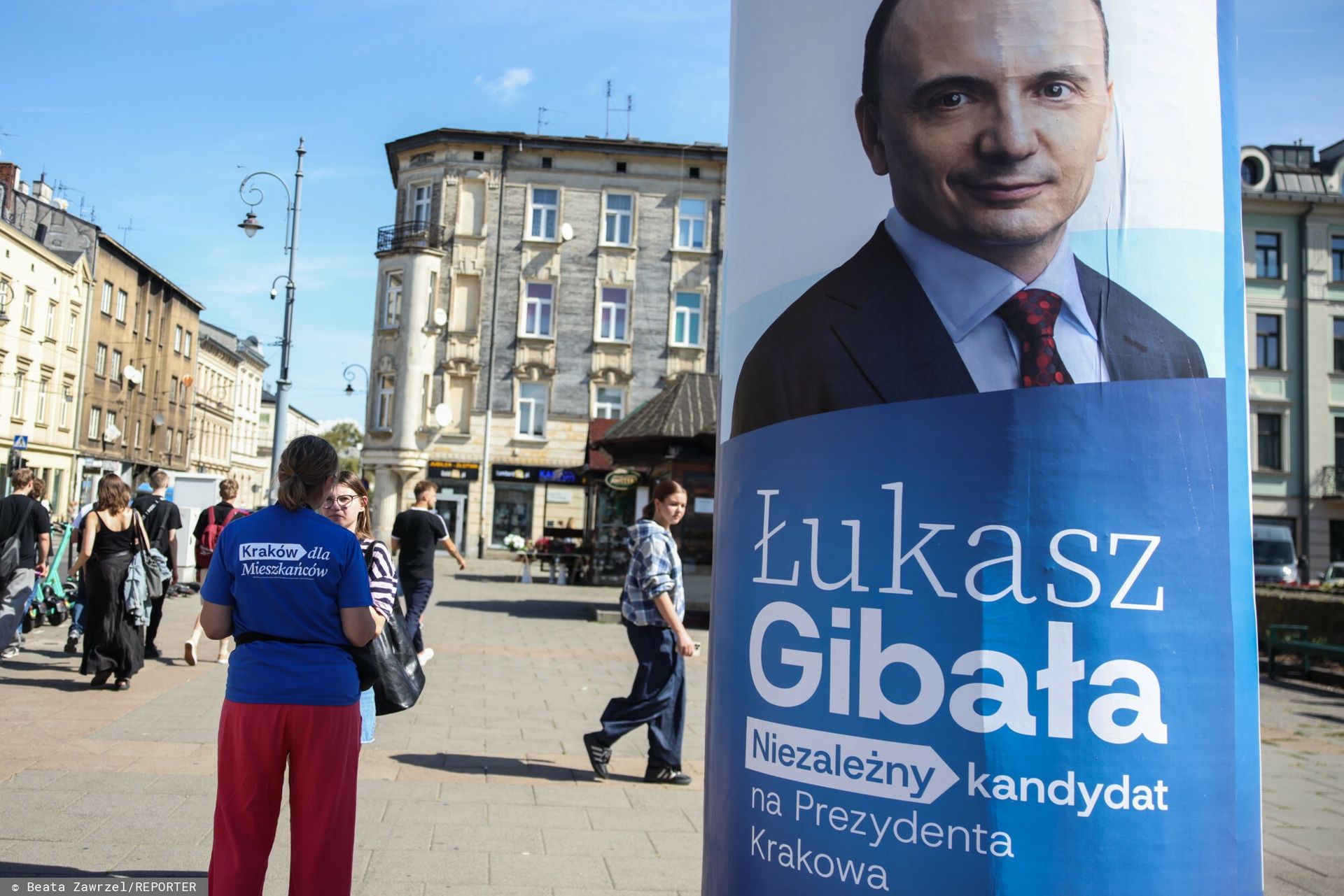 Gorący finisz kandydata. Dozbierał podpisy. Kandydatka Lewicy także złożyła swoje
