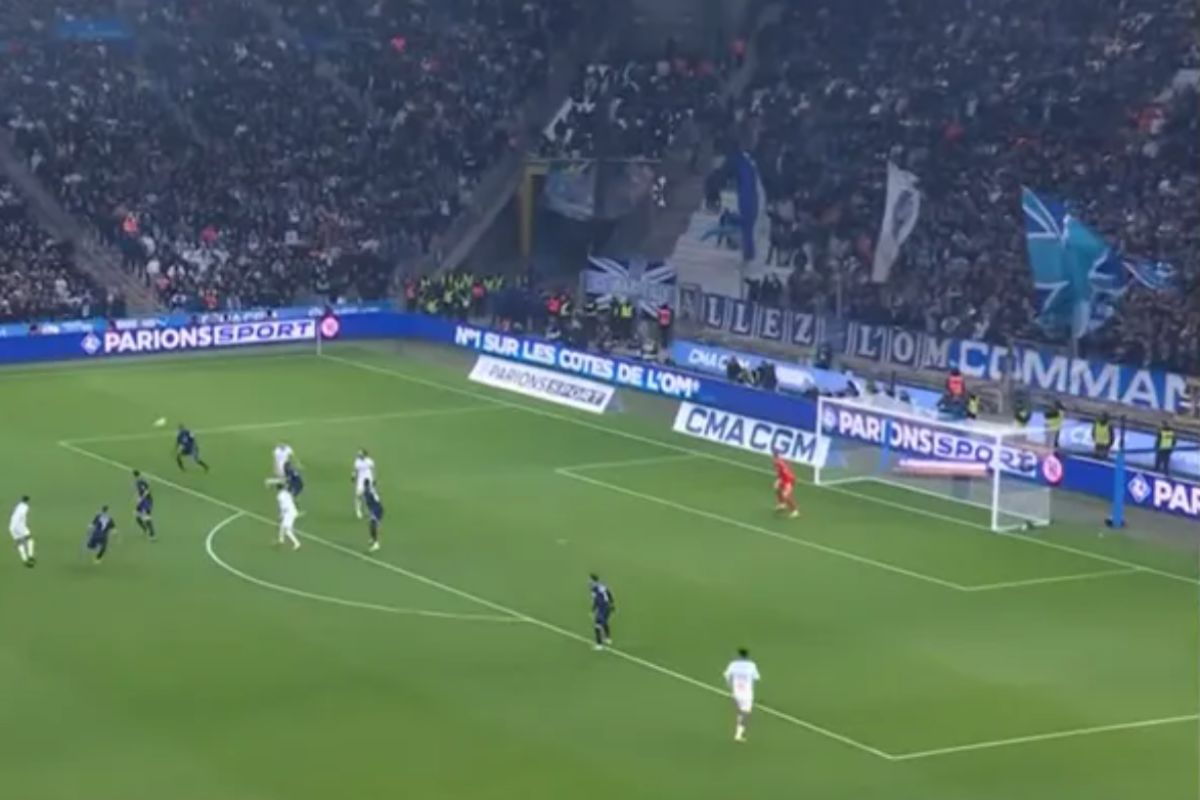 Zamieszanie wokół praw do transmisji Ligue 1. Canal+ pogroził pozwem