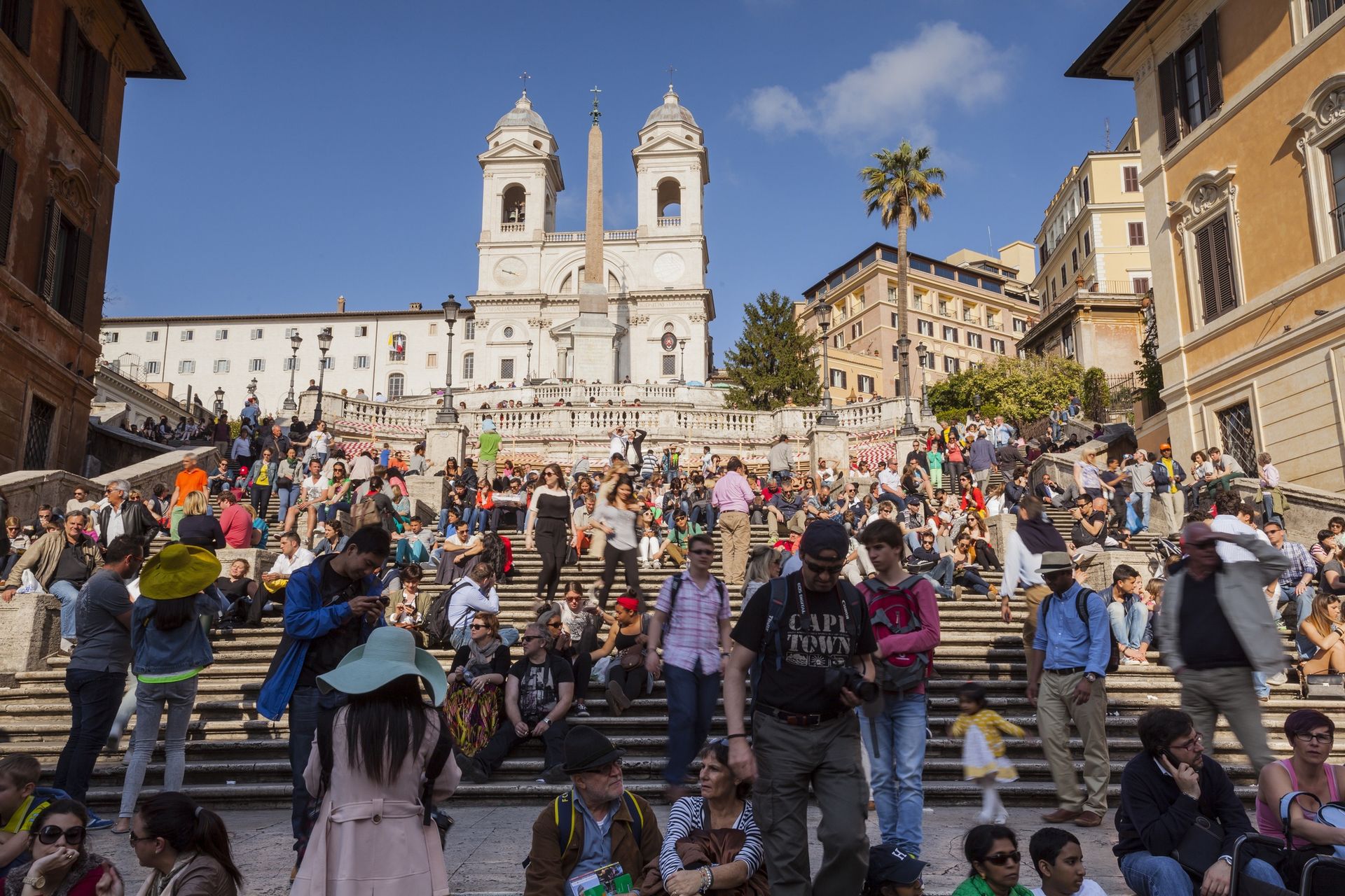 Plaga we włoskich miastach. Konsulat apeluje do Polaków