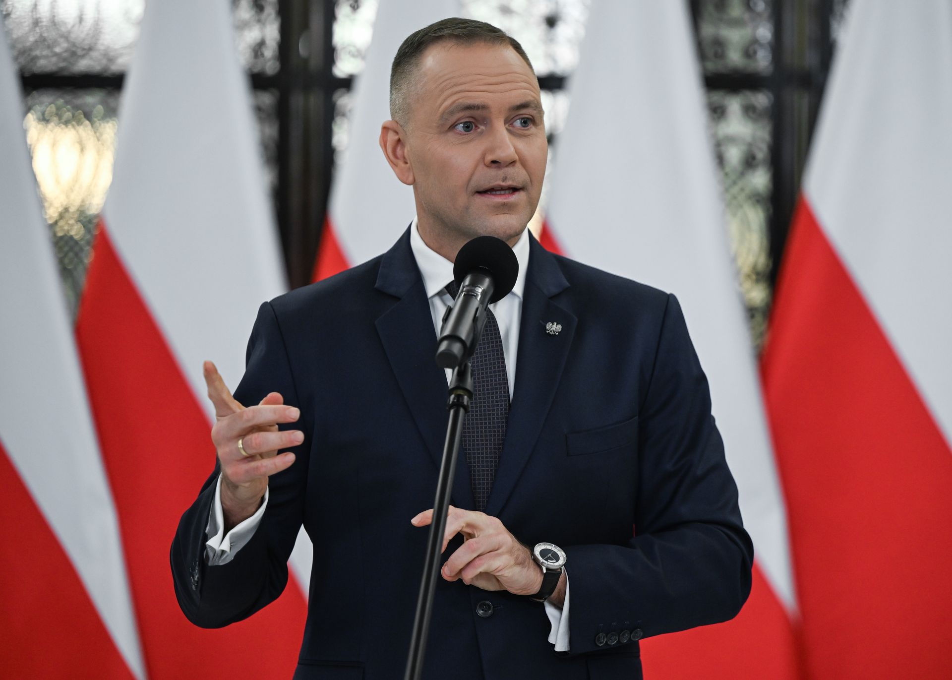 Weto Nawrockiego wobec SAFE. Politycy KO ostro