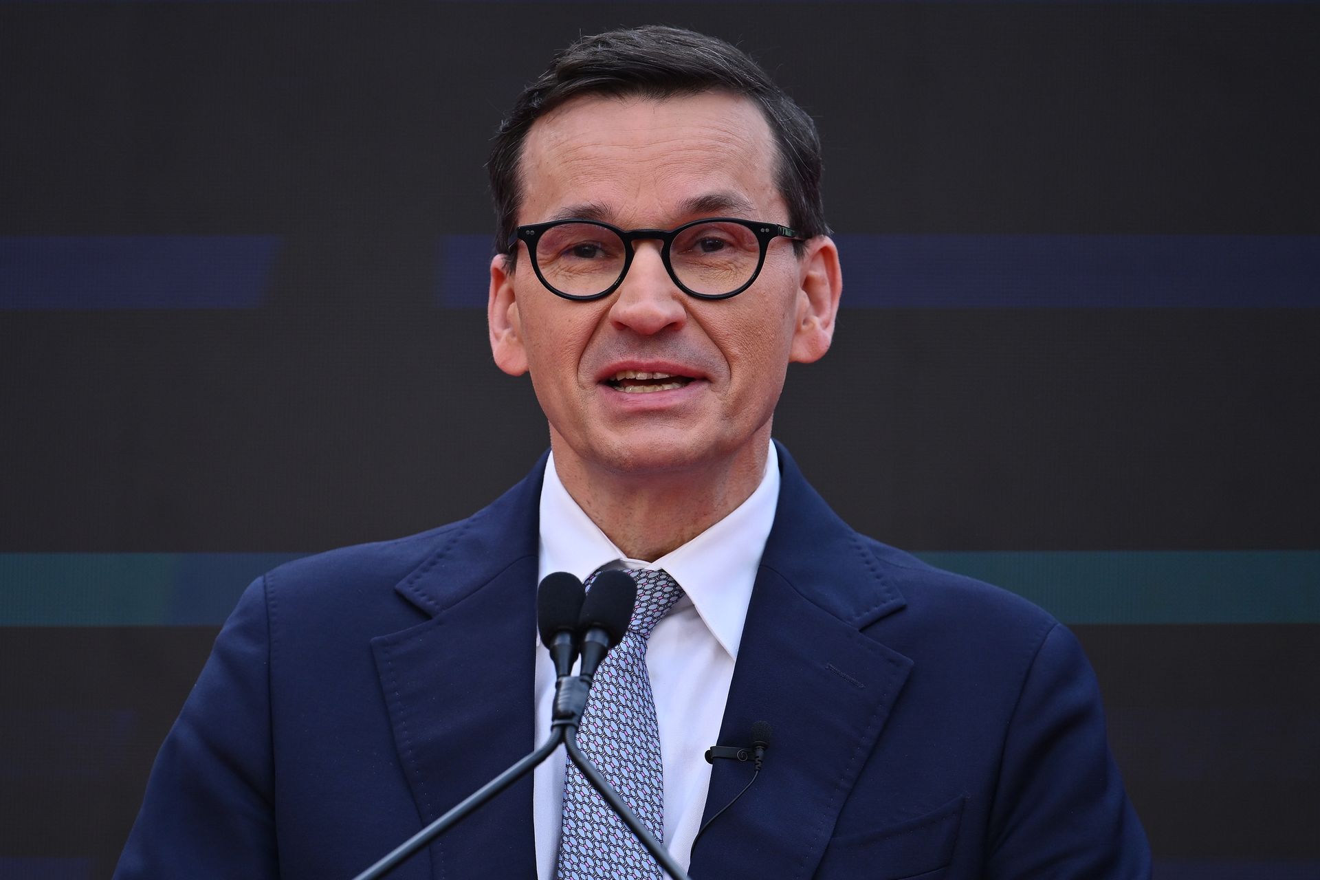 Morawiecki uderza w Jakiego. "Z loży recenzentów-szyderców"