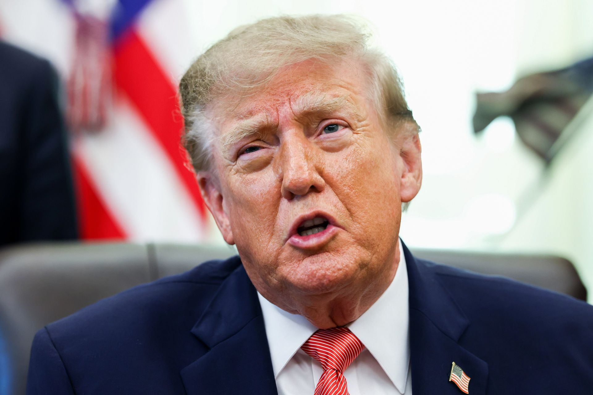 Zbliża się wyborcza "masakra"? Znany aktor uderza w Trumpa