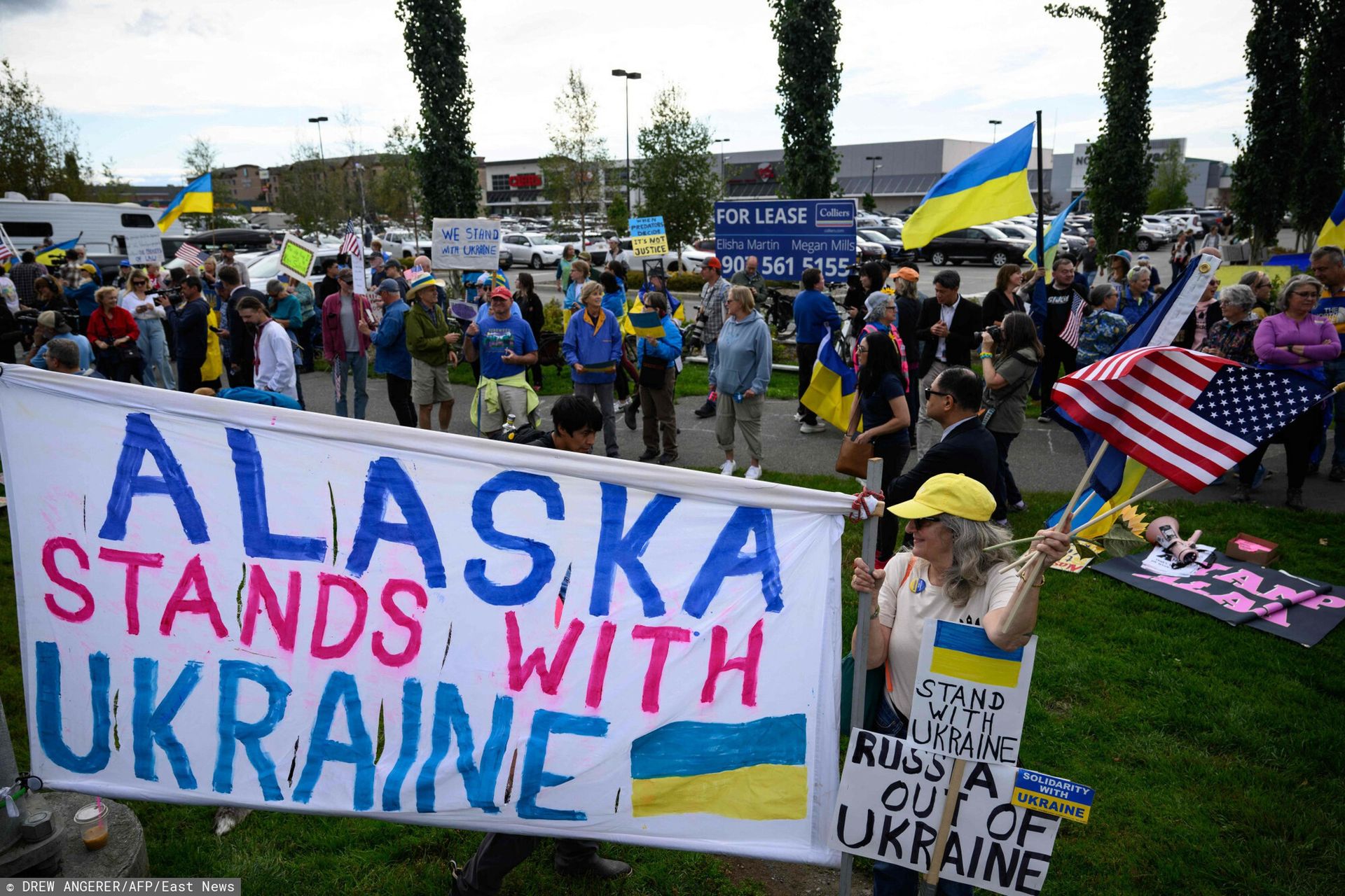 Ludzie wyszli na ulice. Protesty przed szczytem Trump-Putin