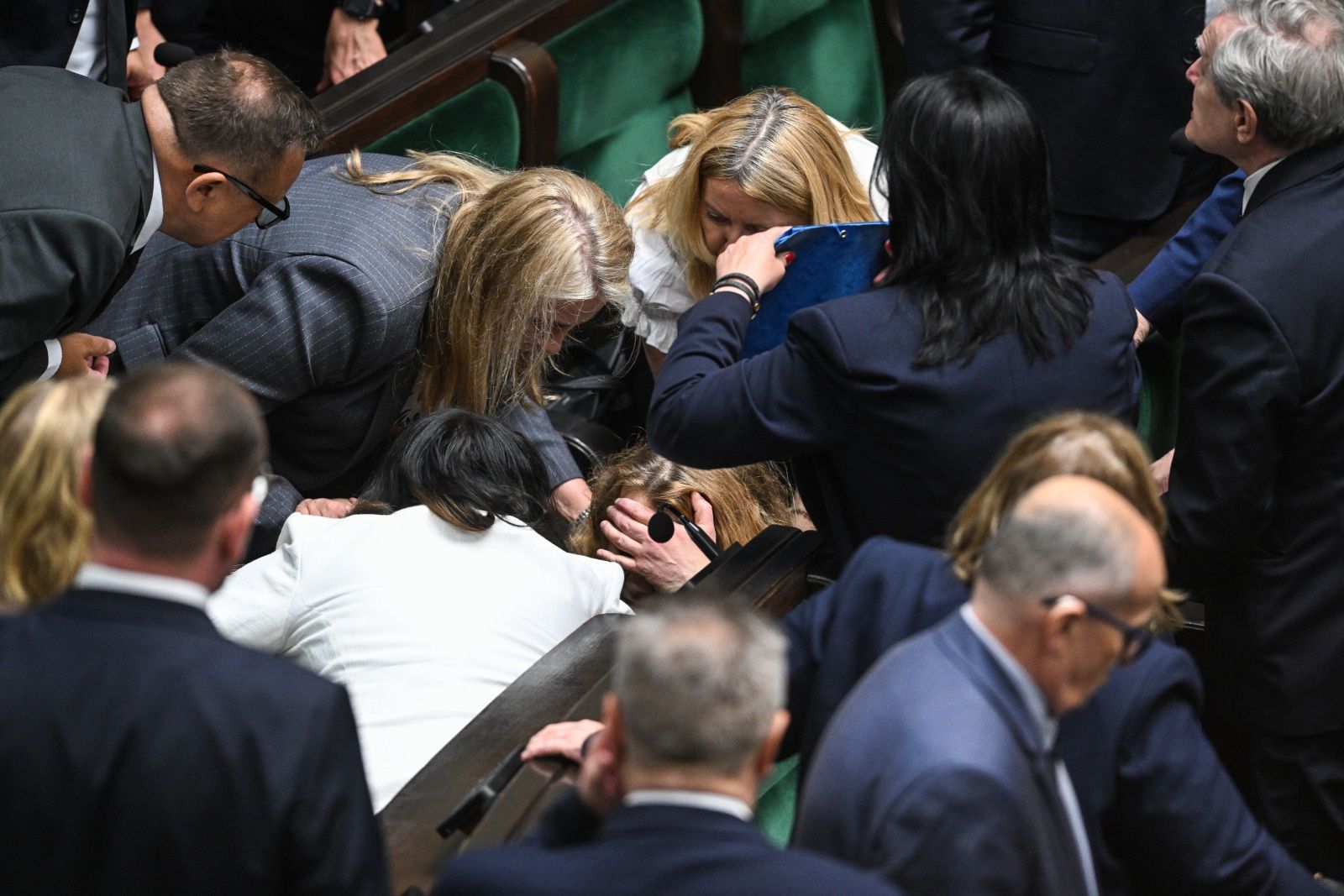 Posłanka zasłabła w Sejmie. "Działania PiS podniosły mi ciśnienie"