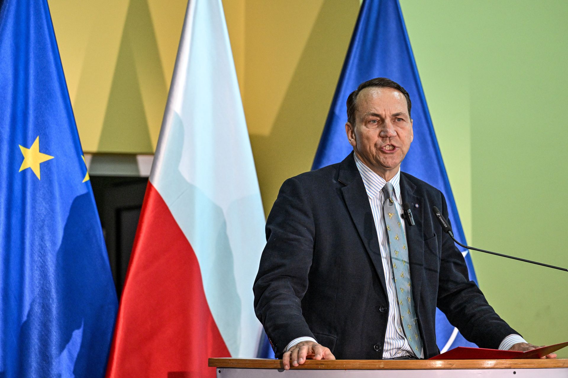 Sikorski komentuje apel Zełenskiego po kolejnych rosyjskich atakach