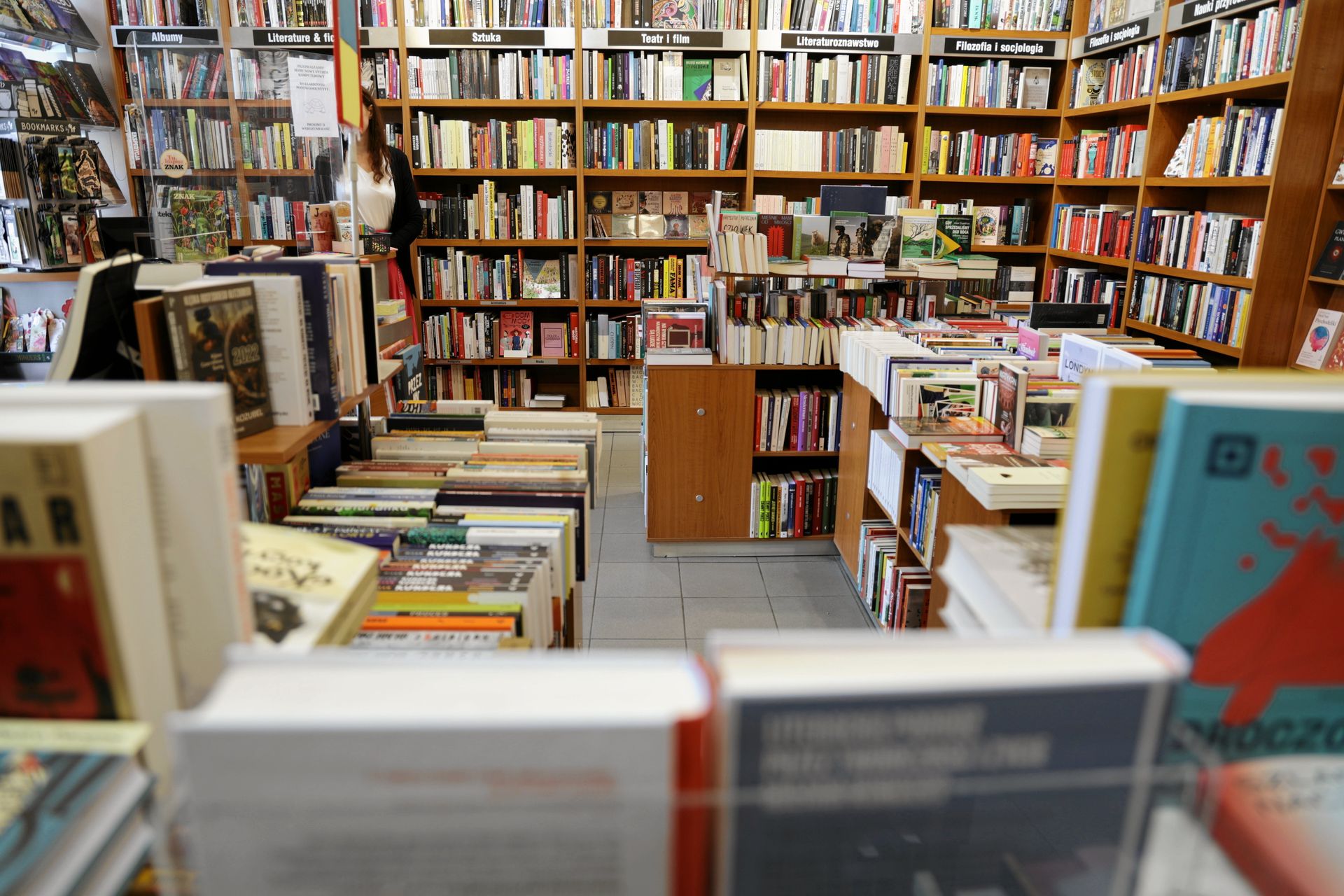 To koniec. Po 35 latach zamykają kultową księgarnię. Padła data