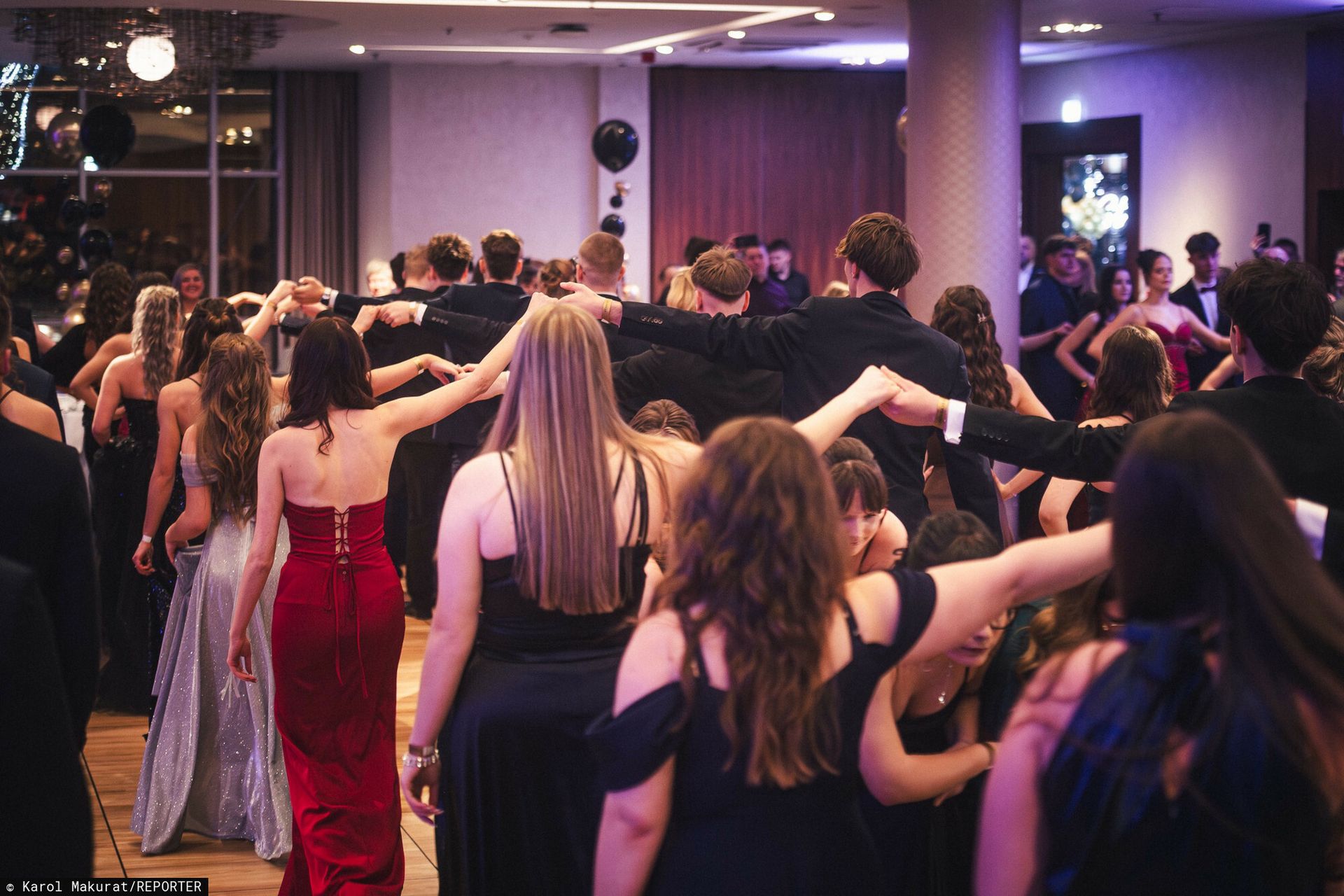 Przywłaszczyła składki na studniówkę. Matka uczennicy z zarzutami