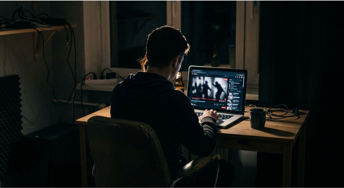 Dziś wchodzi w życie zakaz patostreamingu. 3 lata więzienia za przemocowe treści