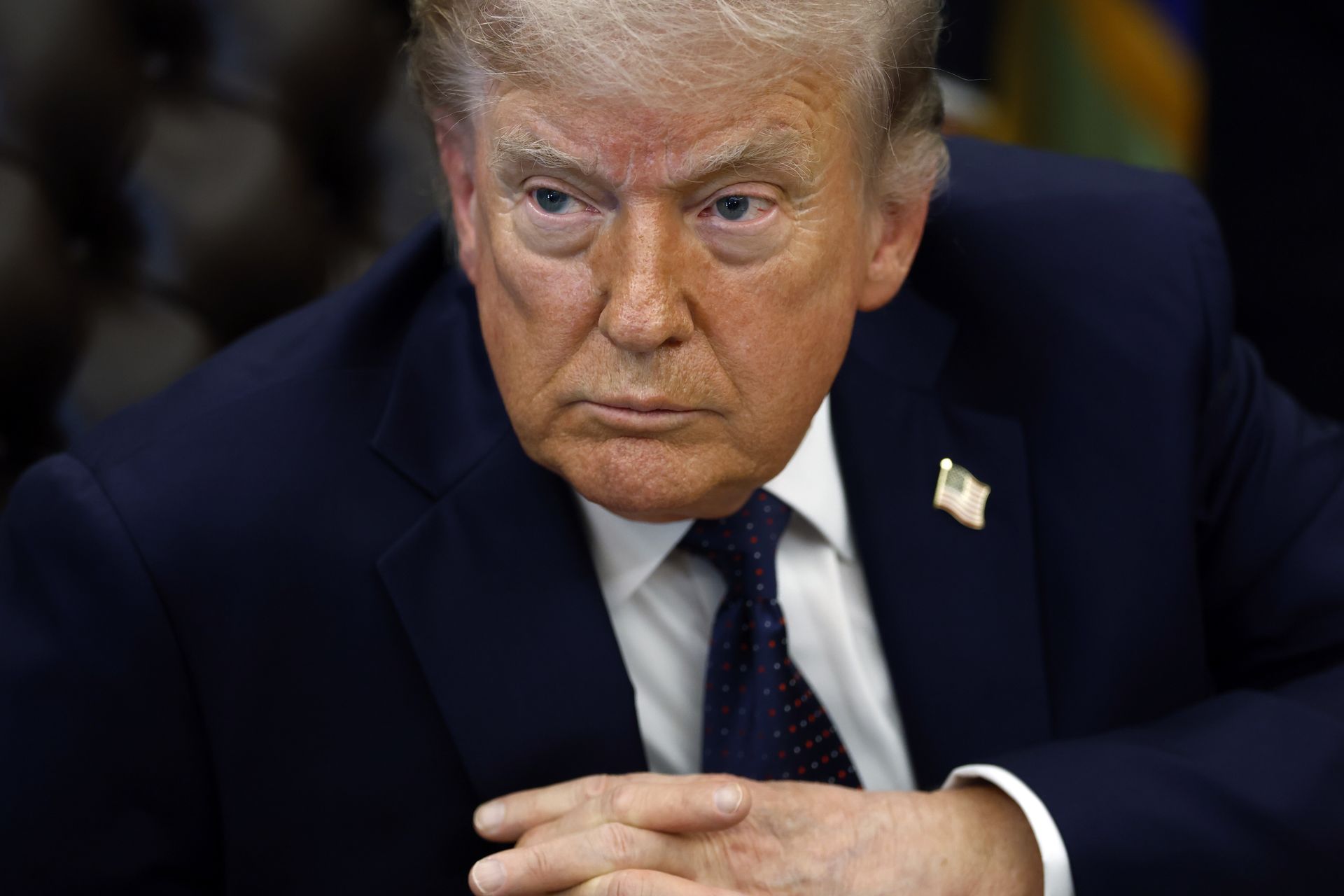 Republikanie wstydzą się Trumpa. Nie chcą go w kampanii