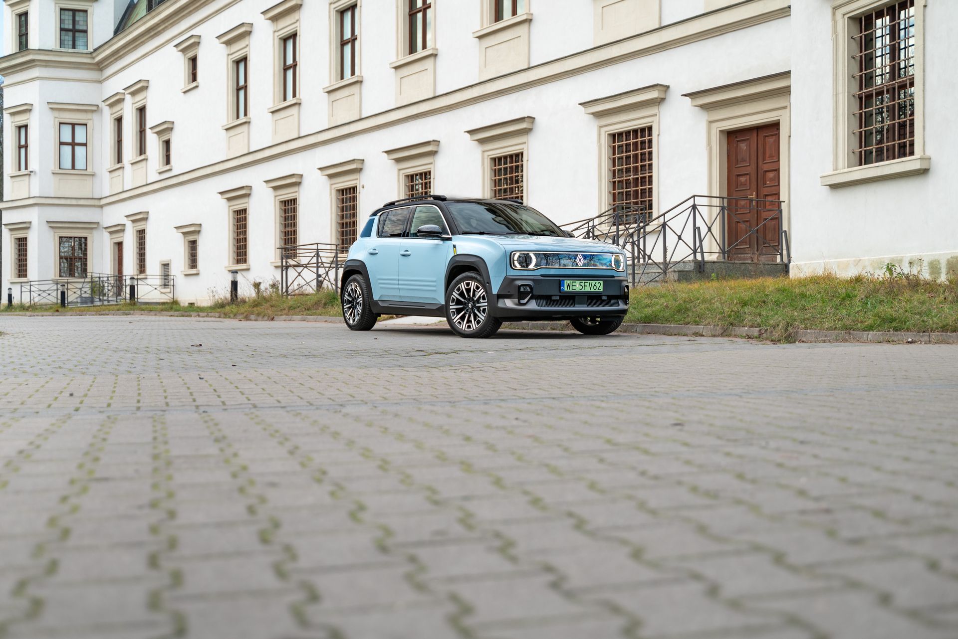 Test: Renault 4 E-Tech – niech żyje retro!