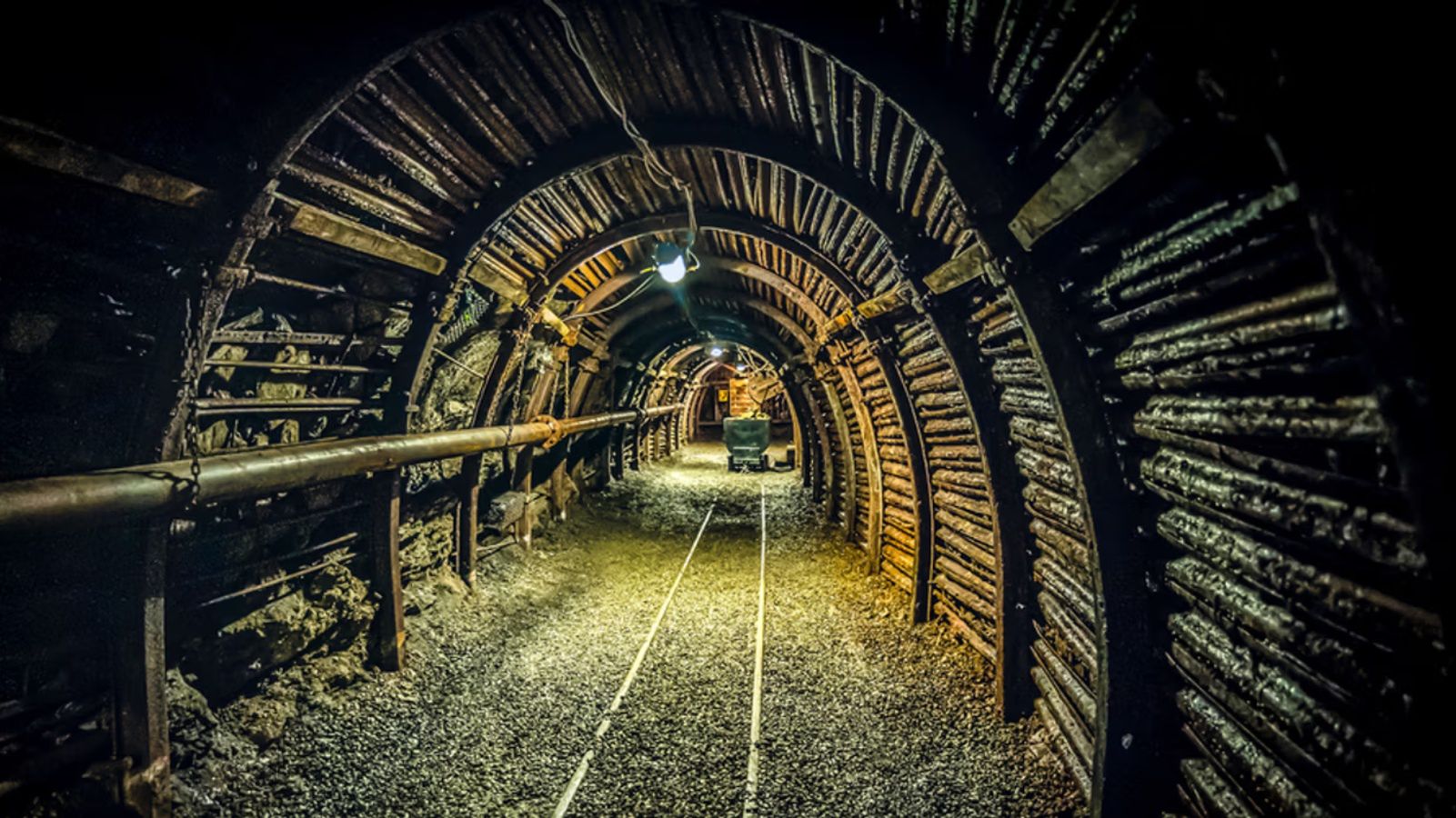 Czechy kończą z węglem po 250 latach. Wydobyto ostatni wagonik