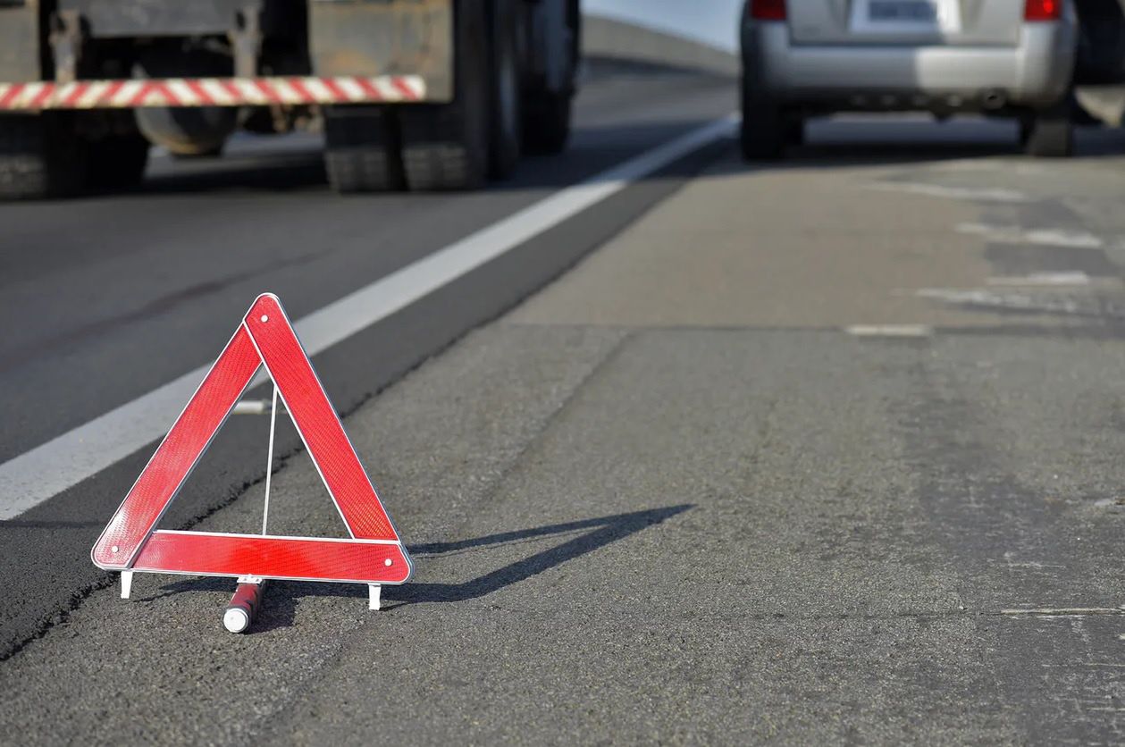 Tragiczny wypadek na A2. Jedna osoba nie żyje, cztery ranne