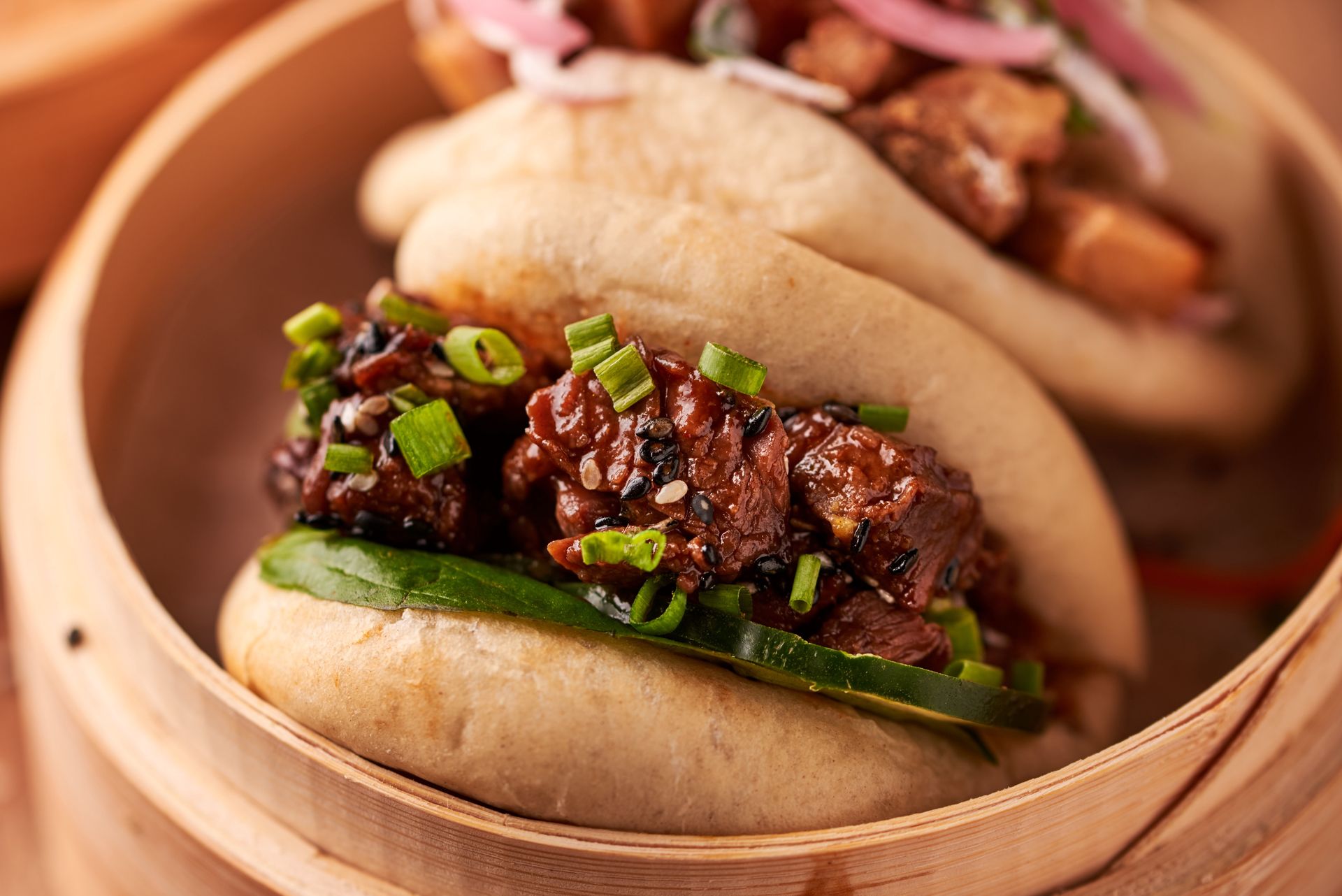 Te pulchne bułeczki wprowadzają azjatycki akcent do mojej kuchni. Teraz robię je sama w domu