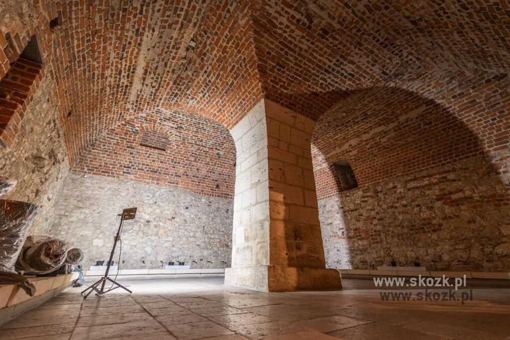 Remontowali posadzkę. Niezwykłe odkrycia w katedrze na Wawelu