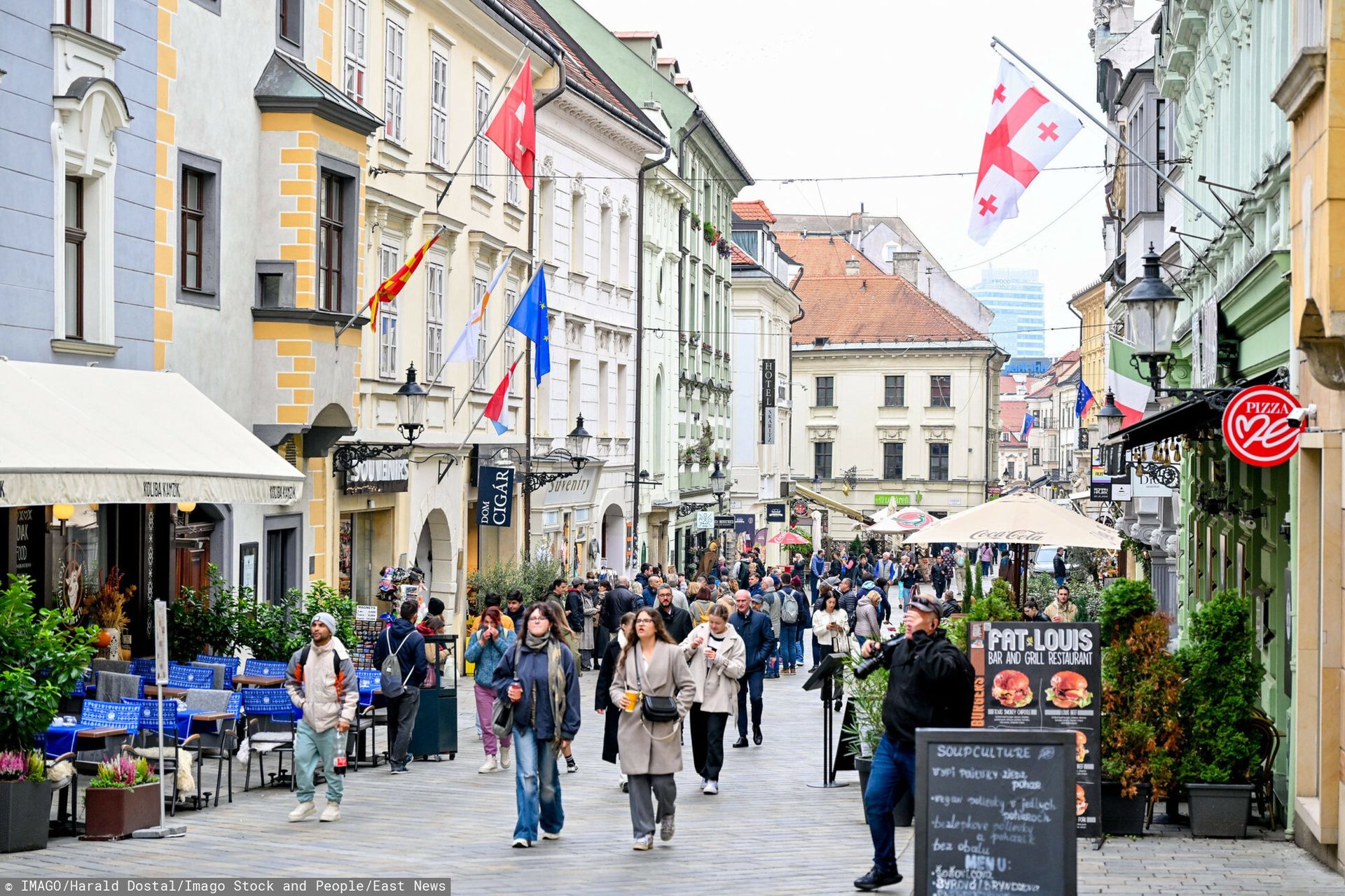 Europejski kraj wprowadza limit prędkości na chodnikach dla pieszych