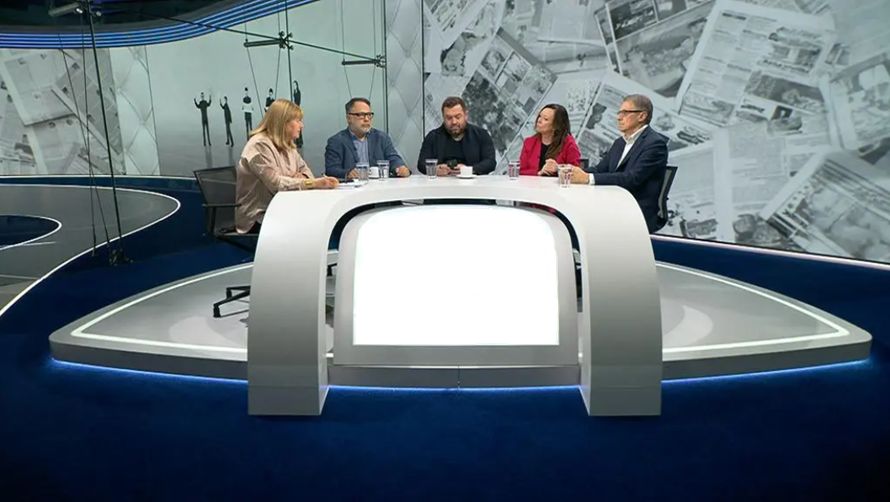 "Loża prasowa" w TVN24 ma 650 tys. widzów. Który odcinek był hitem?