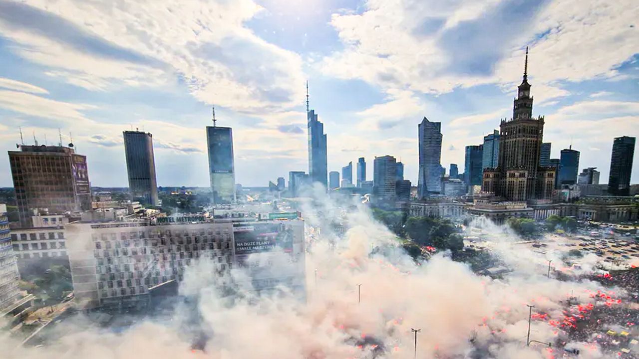 Godzina "W" w Warszawie. 81. rocznica wybuchu Powstania Warszawskiego