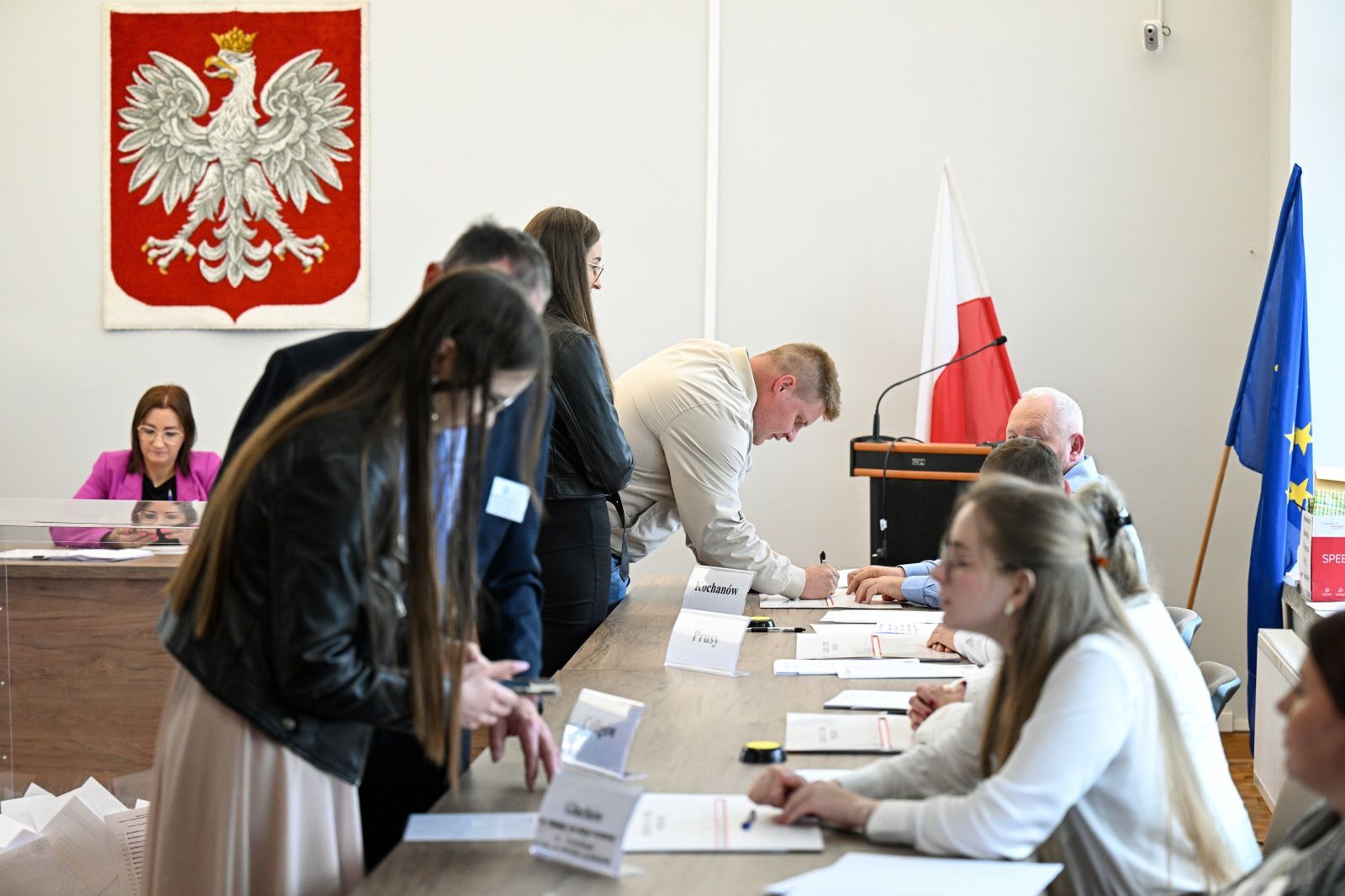 Zmieniłeś miejsce głosowania przed I turą wyborów? Co w przypadku II tury?