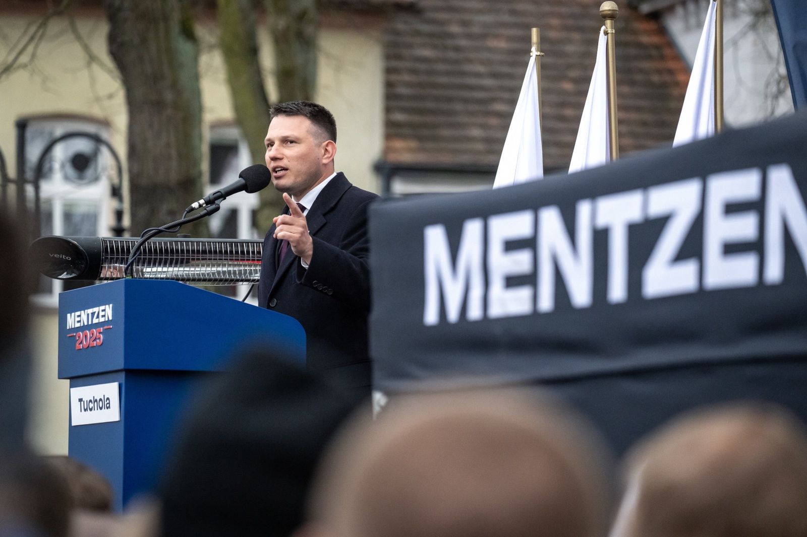 Mentzen o Gospodarzem: Ładnie się uśmiecha