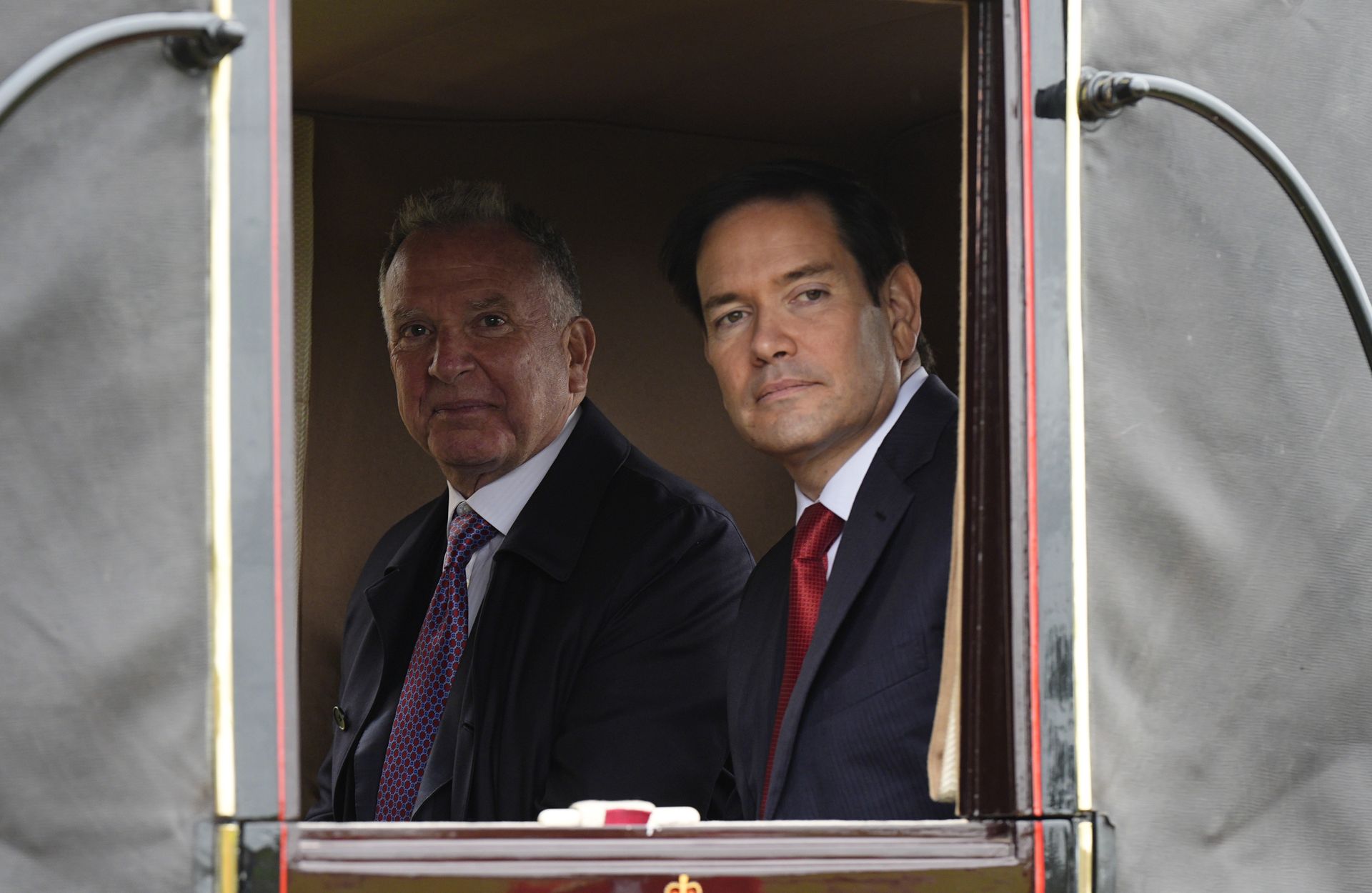 Ludzie Trumpa lecą do Europy. Negocjacje bez Rosji