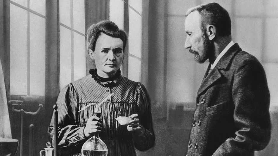 Ciało Marii Skłodowskiej-Curie wciąż promieniuje. Grób został wyłożony ołowiem