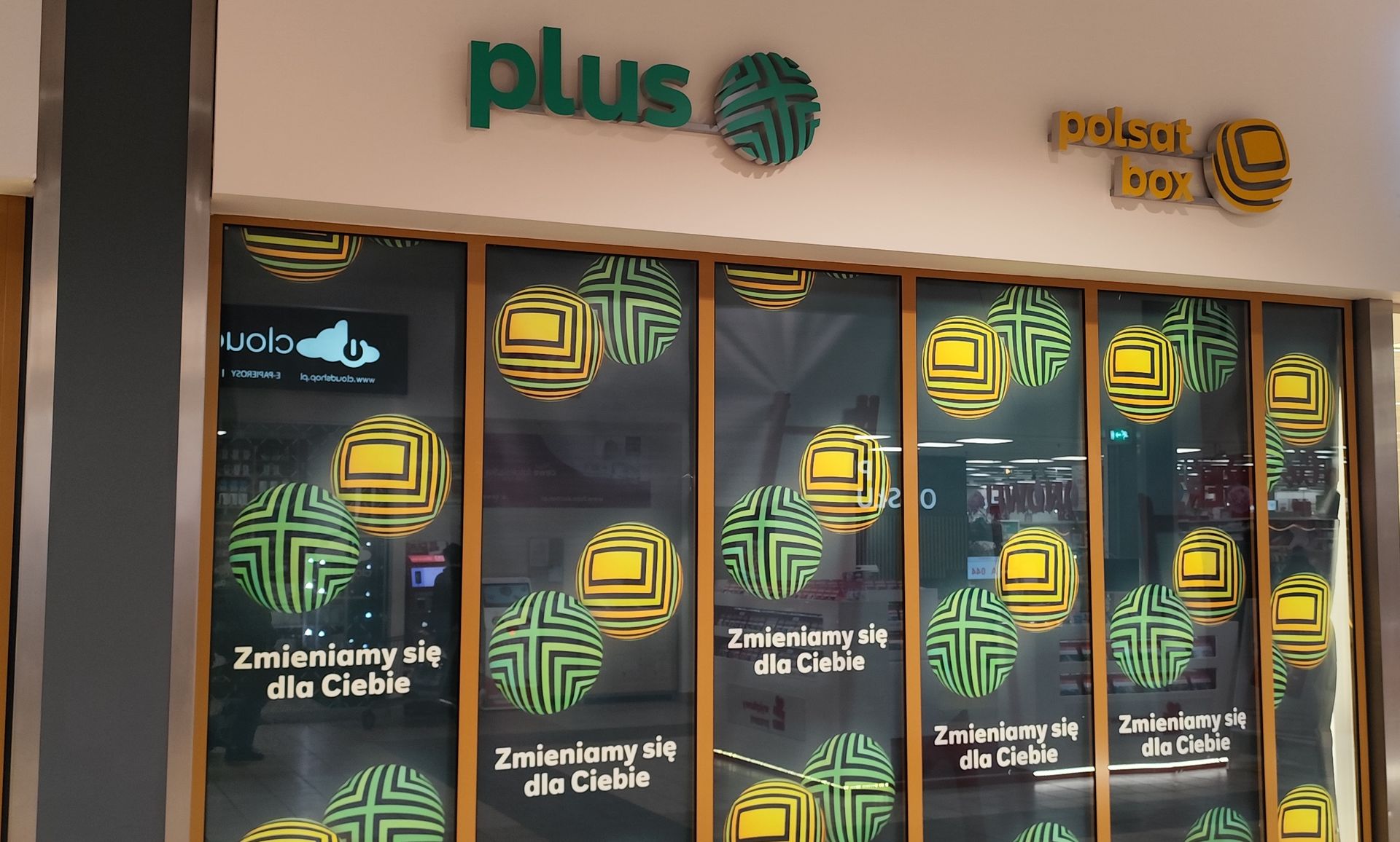 Nastąpił wyciek danych abonentów Cyfrowego Polsatu