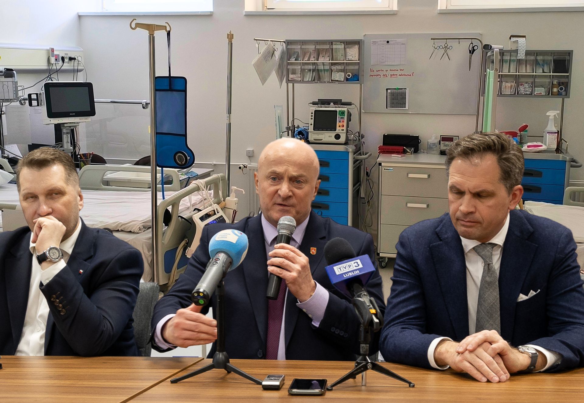 Problem szpitala, który leczył Kaczyńskiego. Znany kardiochirurg odchodzi