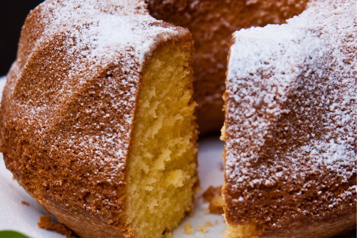 Prosty przepis na świąteczną babkę maślaną. Uda się, choćby gdy robisz ją pierwszy raz