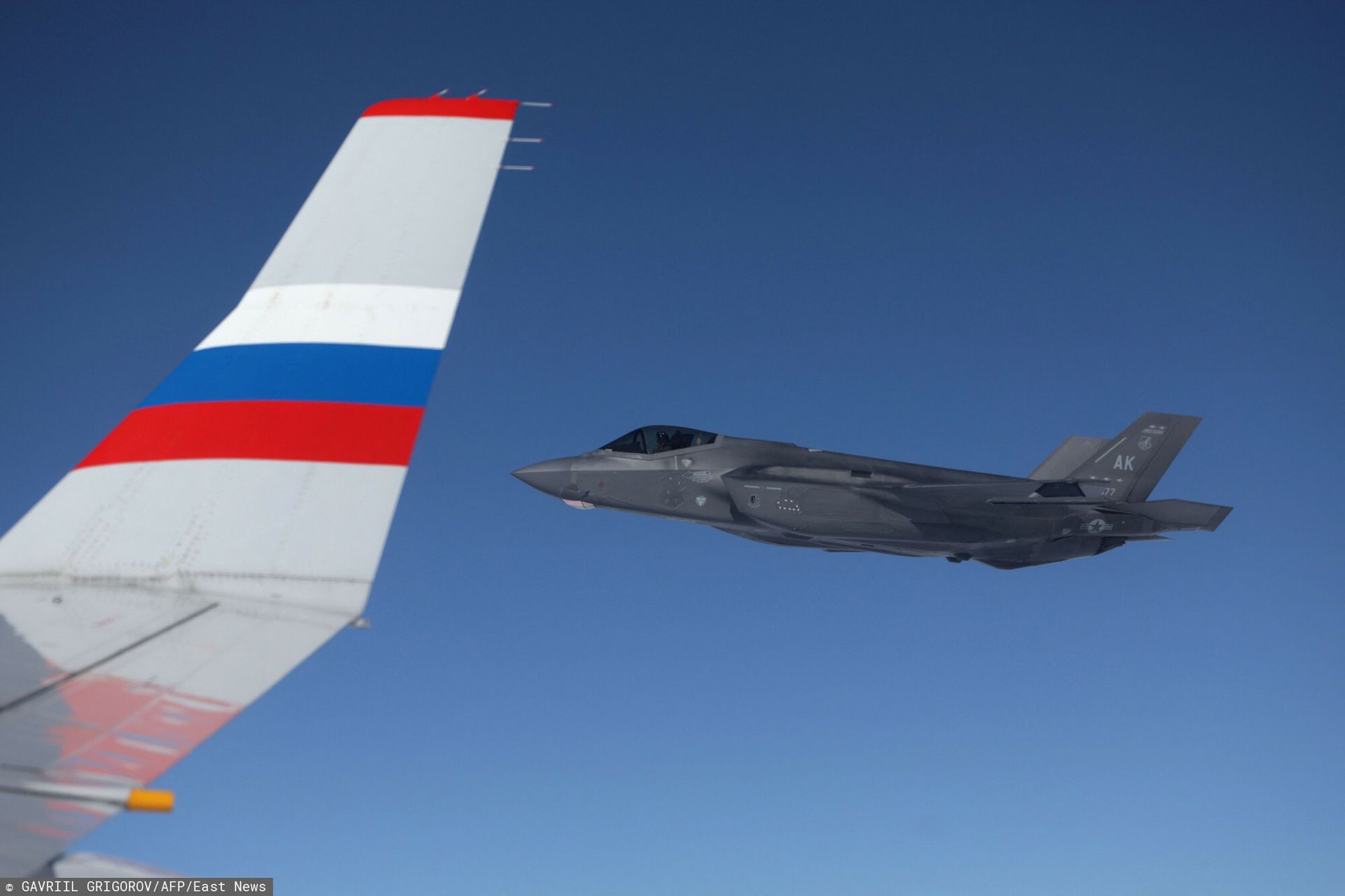 Dyktator w eksorcie myśliwców. Kreml publikuje nagranie