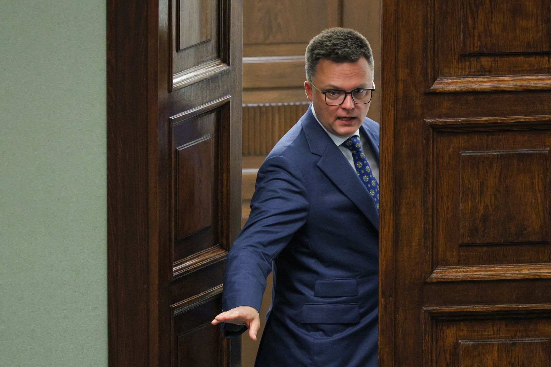 Hołownia jednak stanie na czele partii? "30 proc. szans"