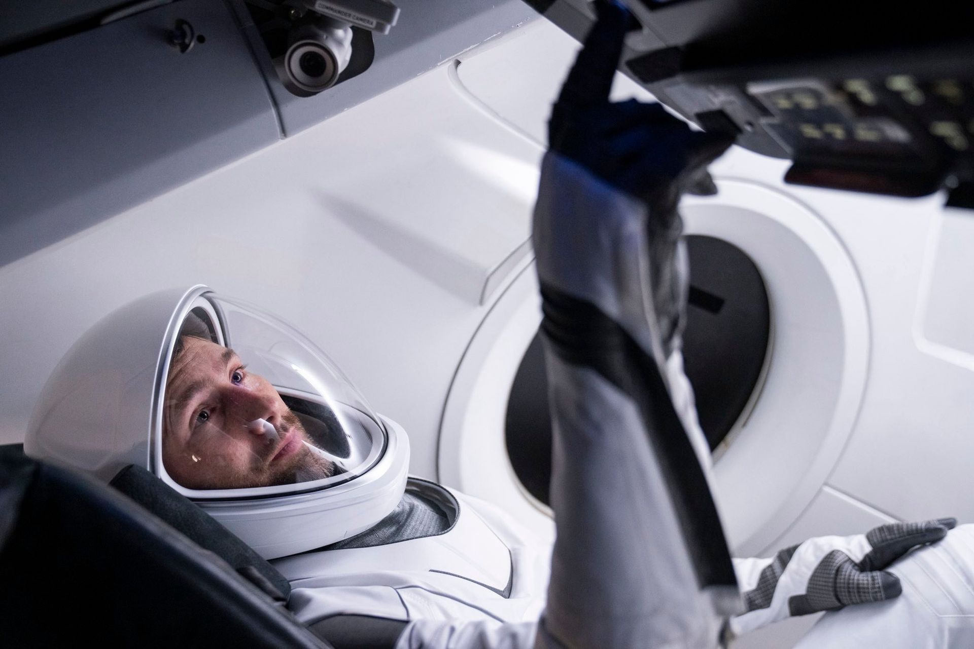 "Halo Polska!". Polski astronauta będzie nadawał na żywo z kapsuły