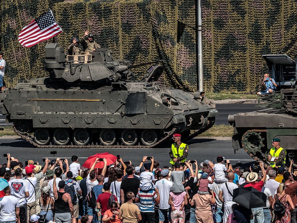 Polacy wierzą w Amerykanów na wypadek ataku. Najnowszy sondaż