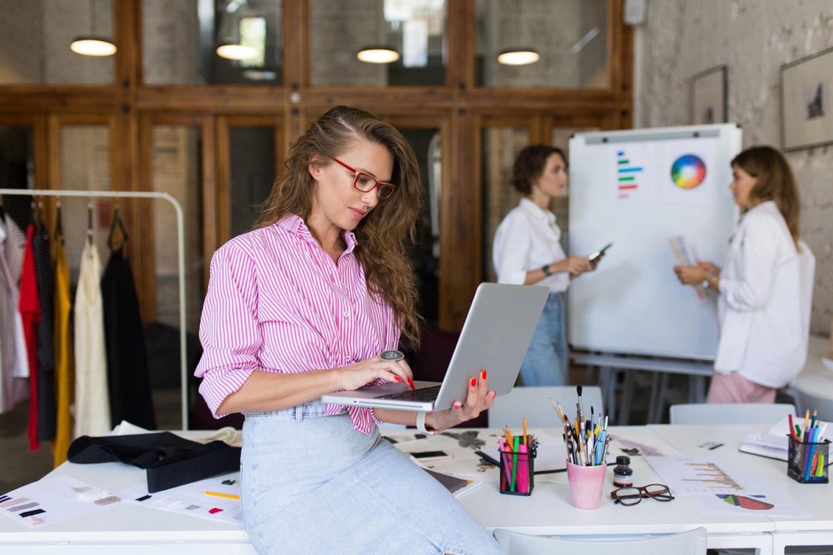 Rynek agencji reklamowych w Polsce podwoił się w 15 lat. Wzrost hamuje, rośnie presja na technologie