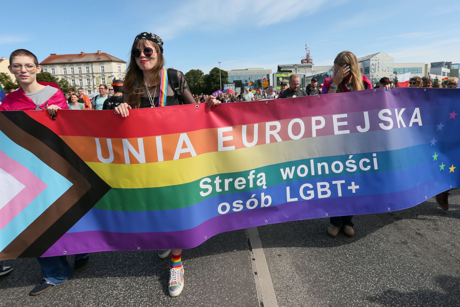 Nowa strategia UE. Projekt na rzecz równości LGBTIQ+ na lata 2026-2030