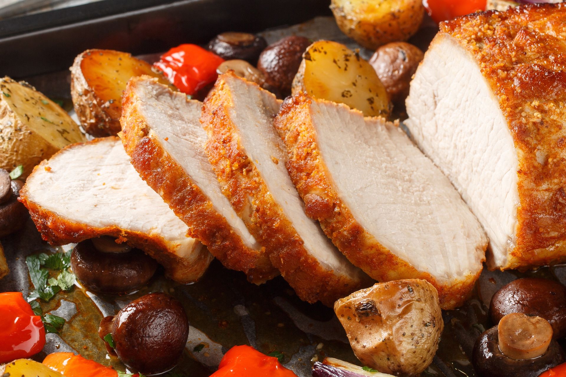 Soczysty schab na Wielkanoc. Kluczowa jest temperatura pieczenia