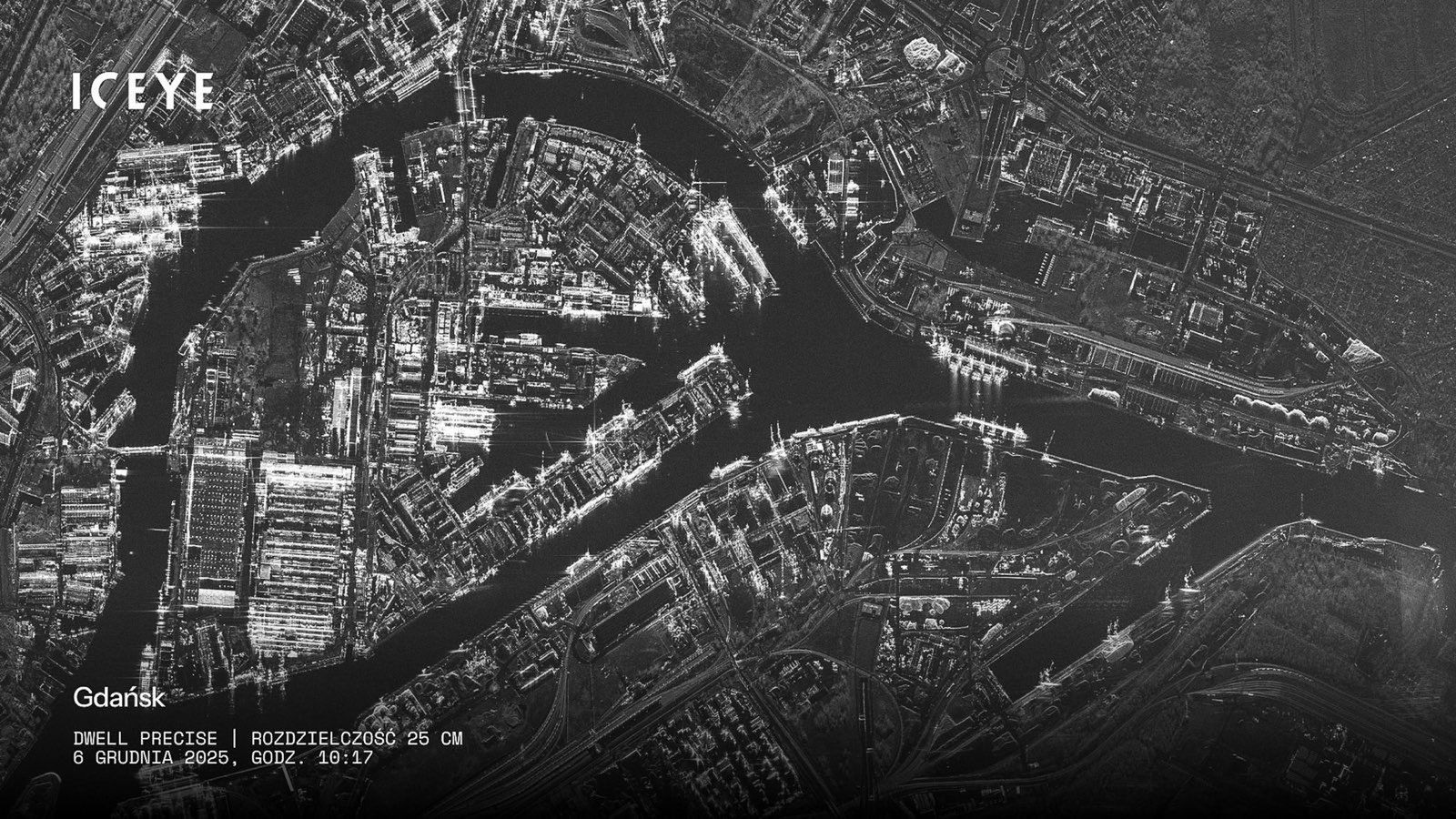 Pierwsze zdjęcia z polskiego satelity wojskowego. Historyczna chwila