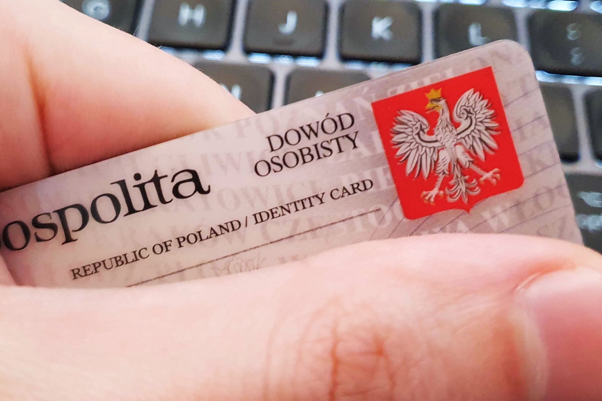 Nowa funkcja mObywatela. Darmowy podpis kwalifikowany