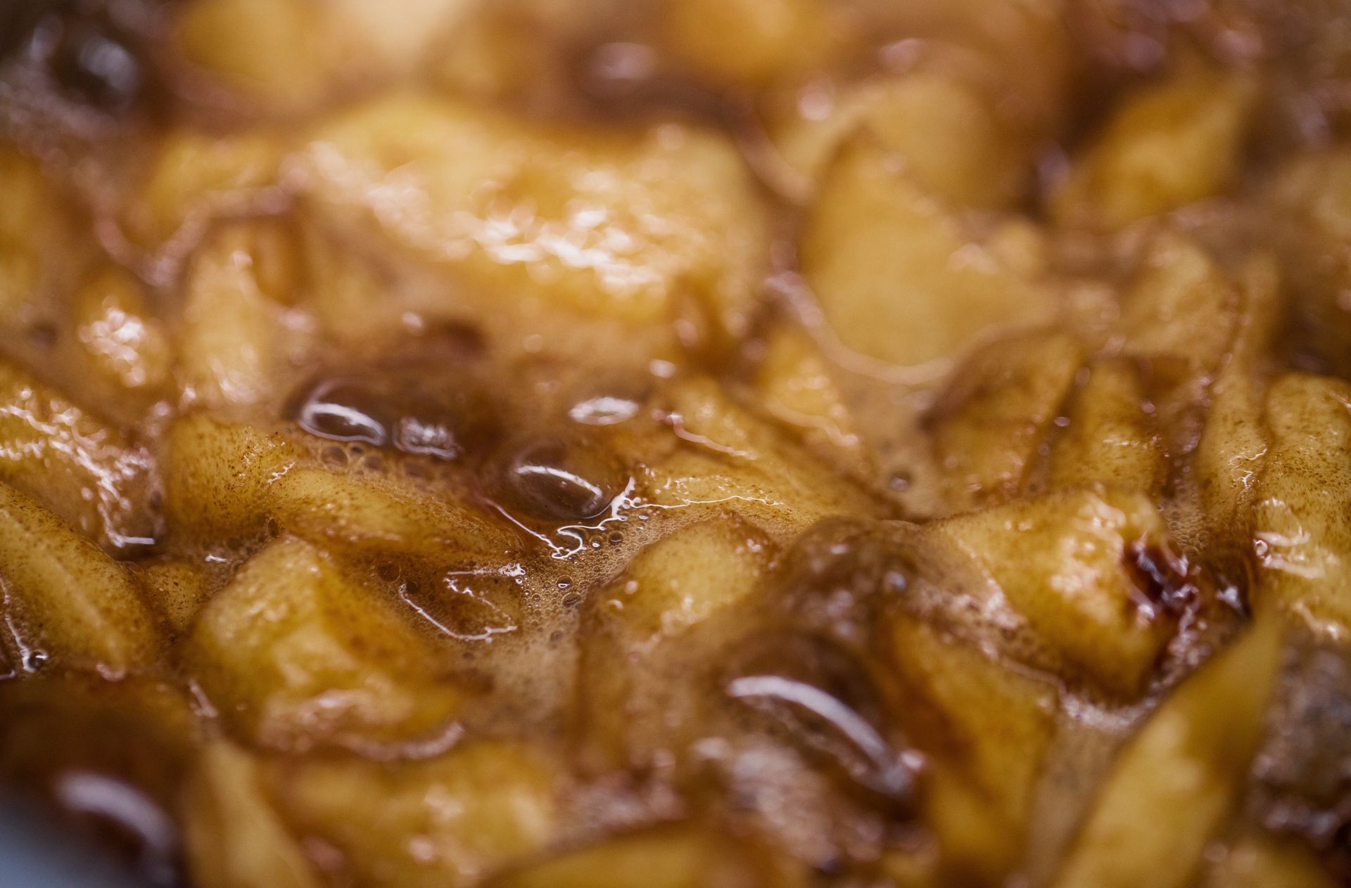 Wielu sypie do szarlotki. Mało kto zastanawia się, jak faktycznie działa