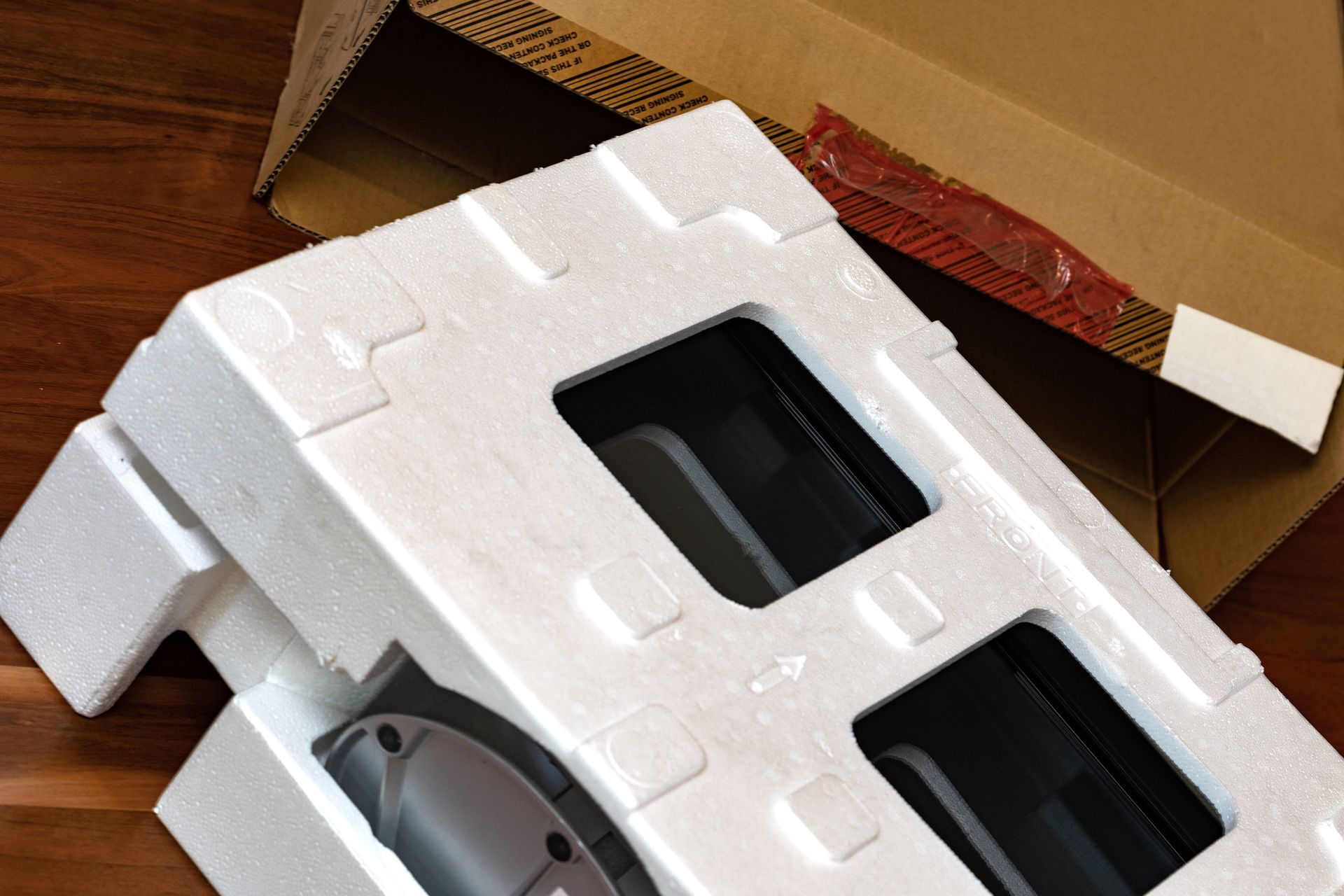 Gdzie wyrzucić styropian po telewizorze albo lodówce? Oto odpowiedź