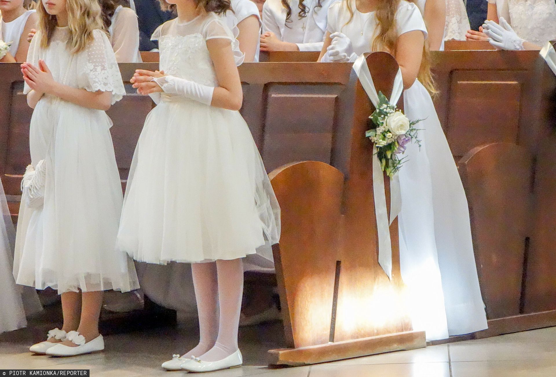 Co Polacy dają na komunię? "Założyłam specjalne subkonto"