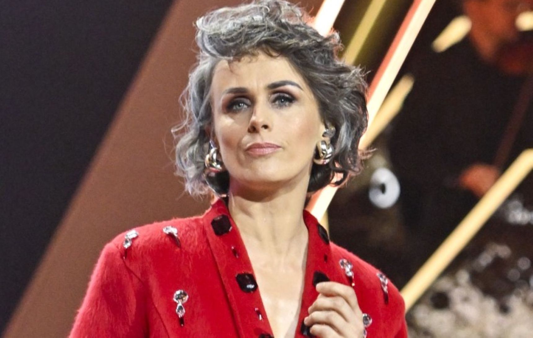 "Wkręca się niczym bluszcz". Mówi o tej trzeciej w związku