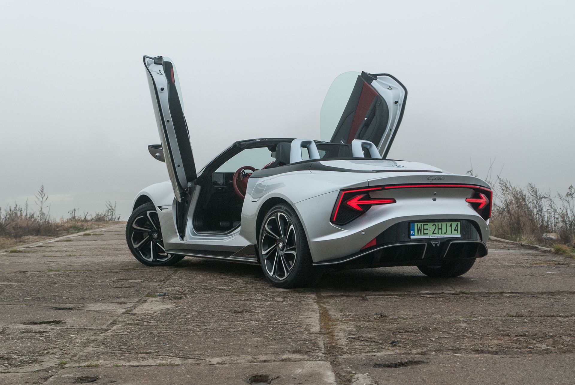 Test: MG Cyberster – sztuka robienia wrażenia