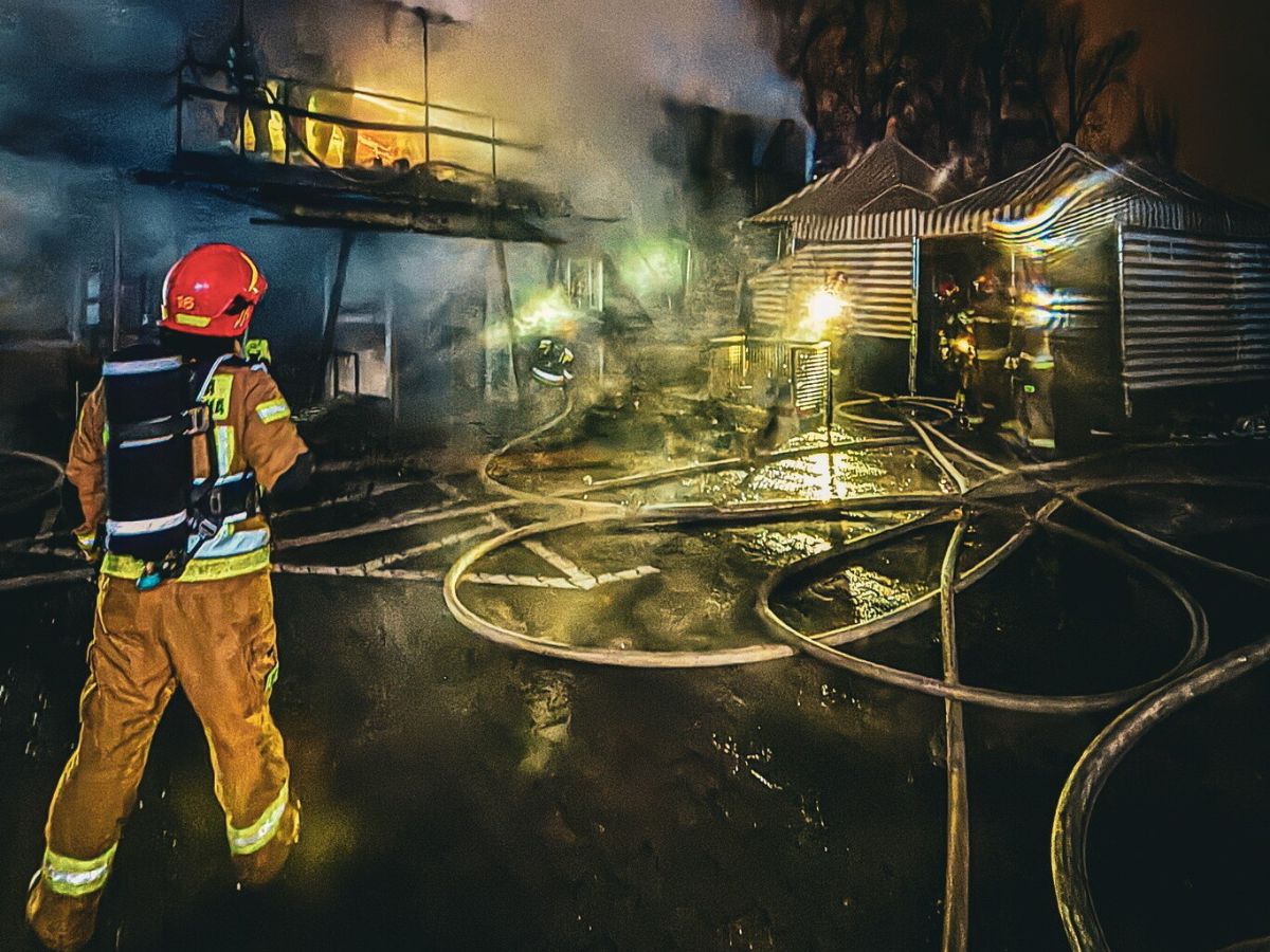 Tragiczna seria pożarów. Wiele interwencji, 7 osób zginęło