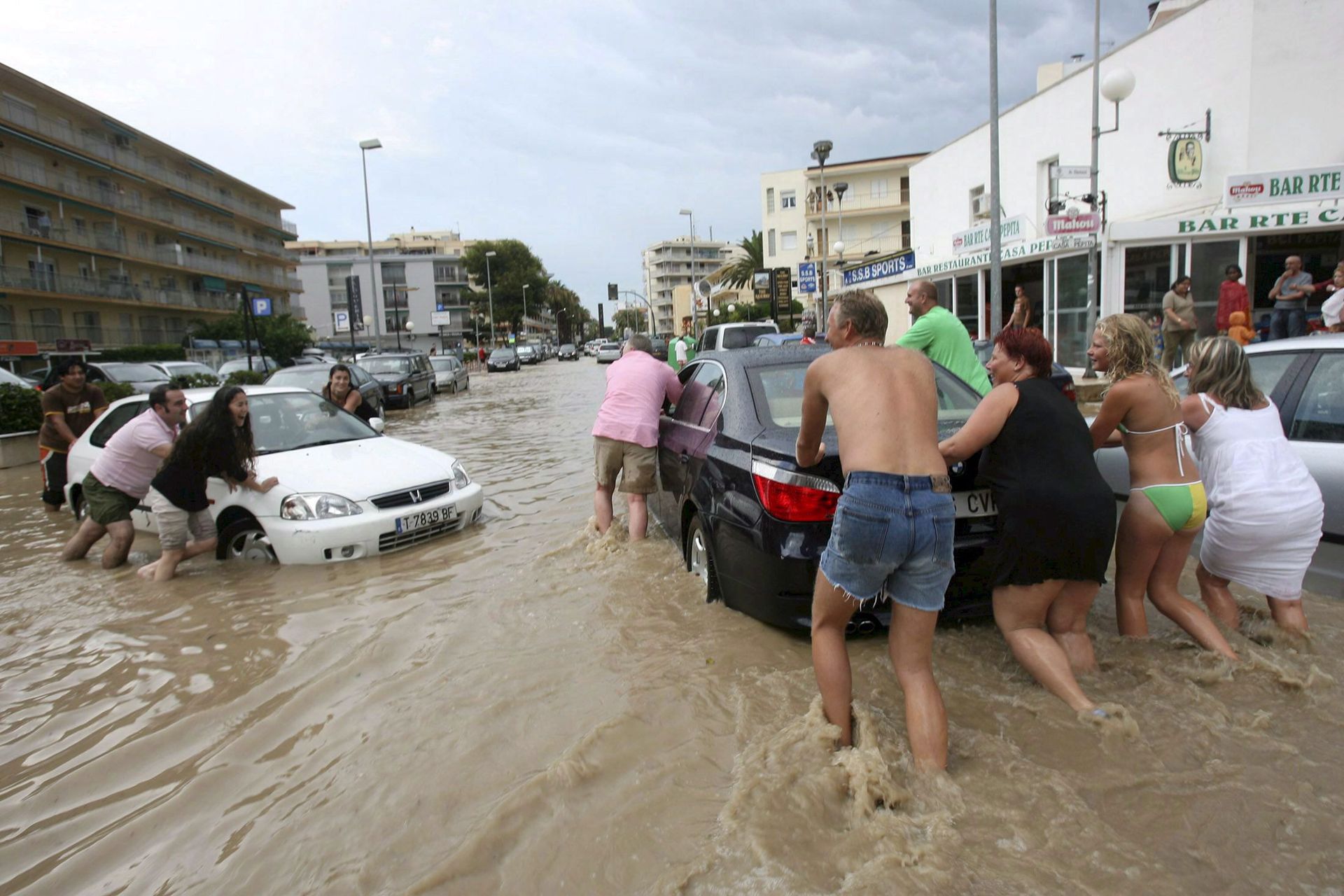 Miliardy euro. Ekstremalne zjawiska pogodowe uderzyły Europę po kieszeni