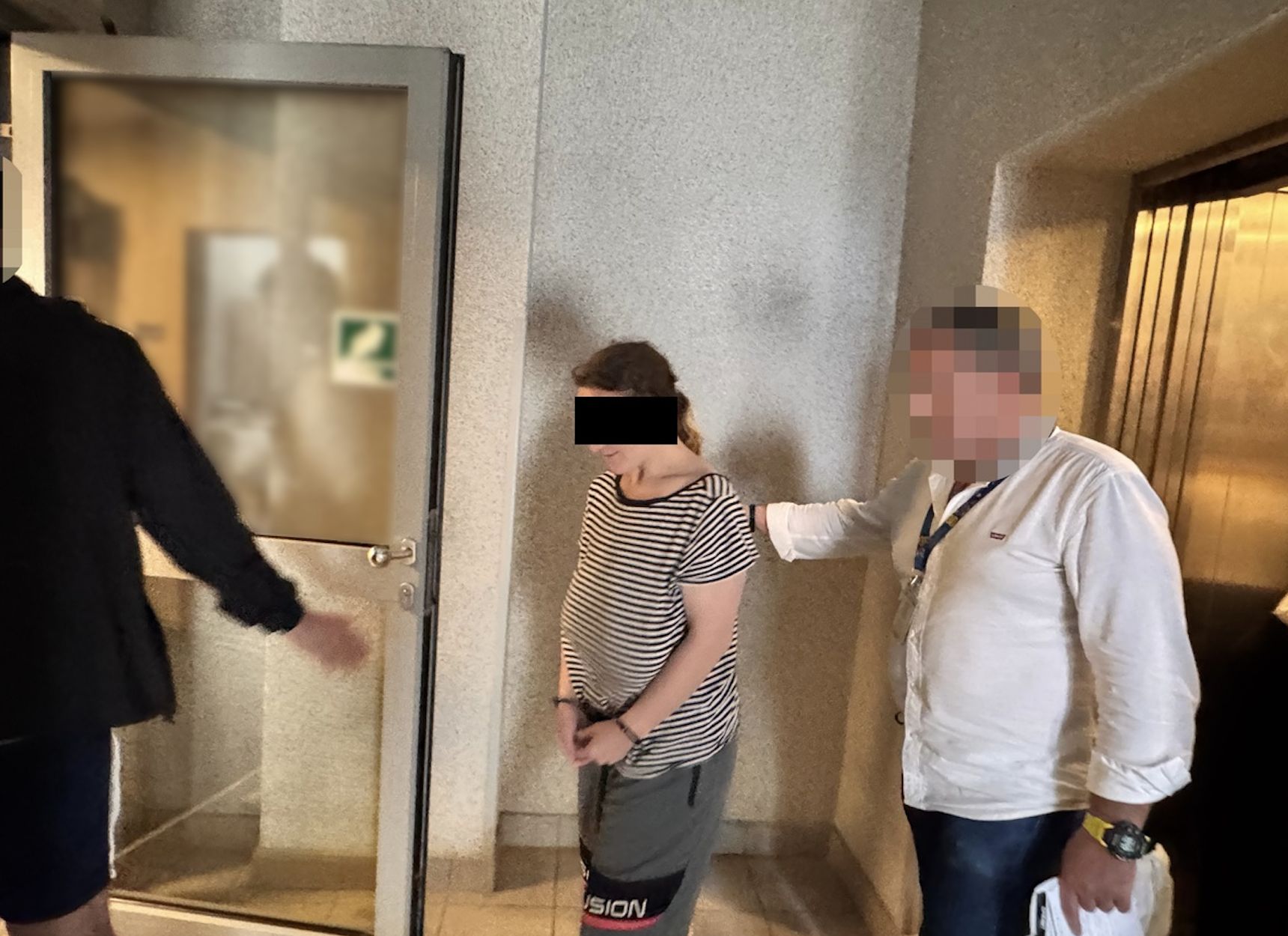 21-latka zaatakowała policjanta. W służbach dobrze ją znali