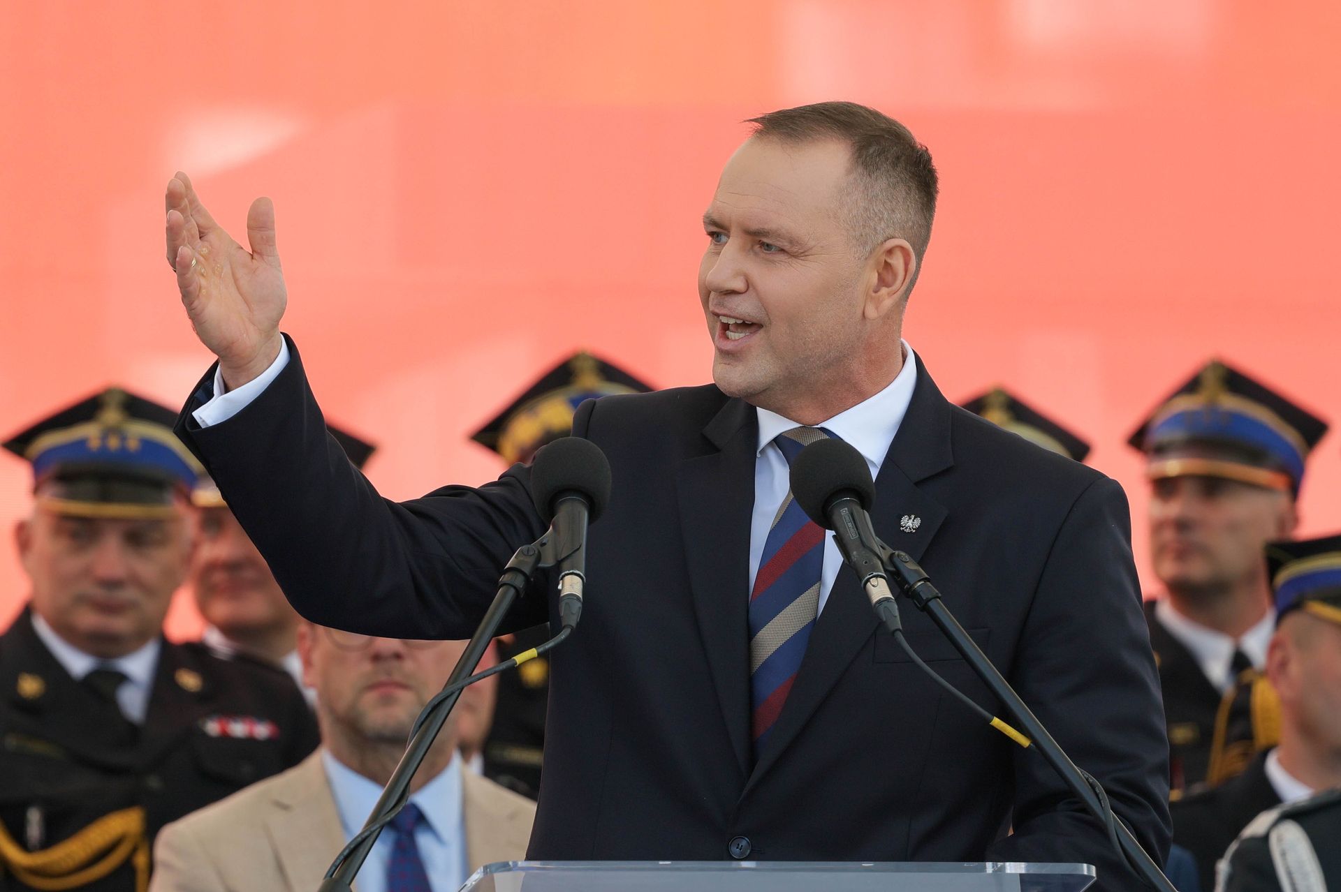 Nowa konstytucja. Kiedy i po co? [OPINIA]